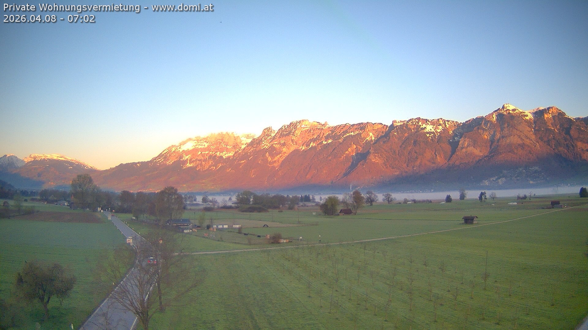 Archived image Webcam View of the Hoher Kasten, Furgglenfirst and Kamor from Feldkirch