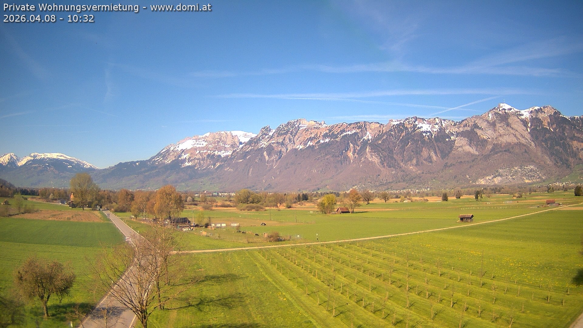 Archived image Webcam View of the Hoher Kasten, Furgglenfirst and Kamor from Feldkirch