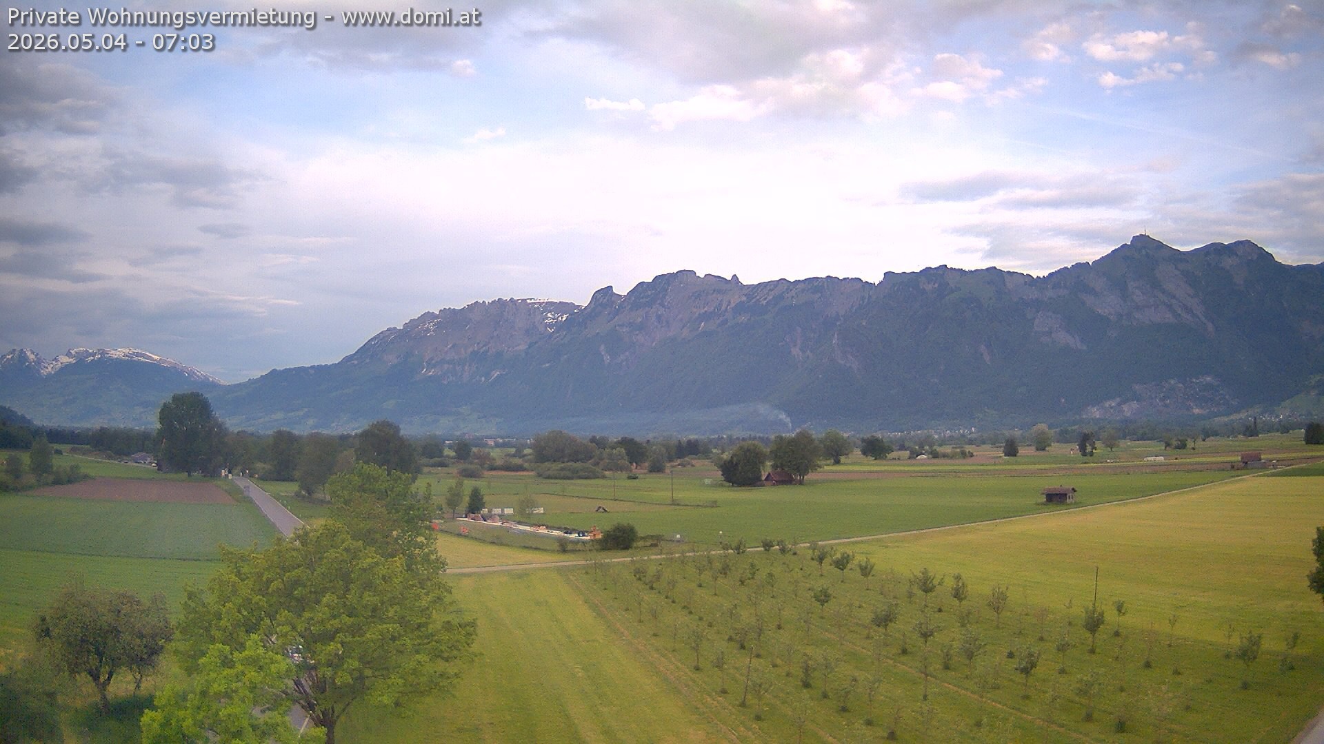 Archived image Webcam View of the Hoher Kasten, Furgglenfirst and Kamor from Feldkirch