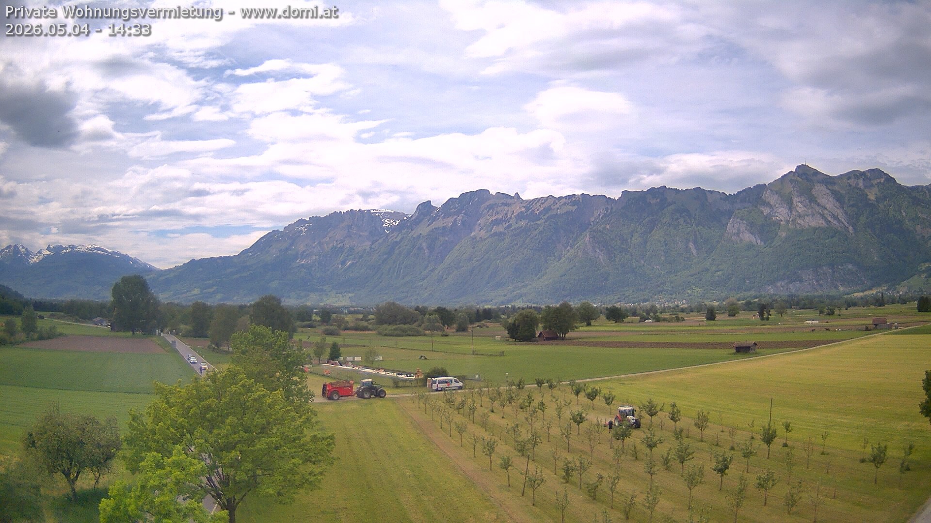 Archived image Webcam View of the Hoher Kasten, Furgglenfirst and Kamor from Feldkirch