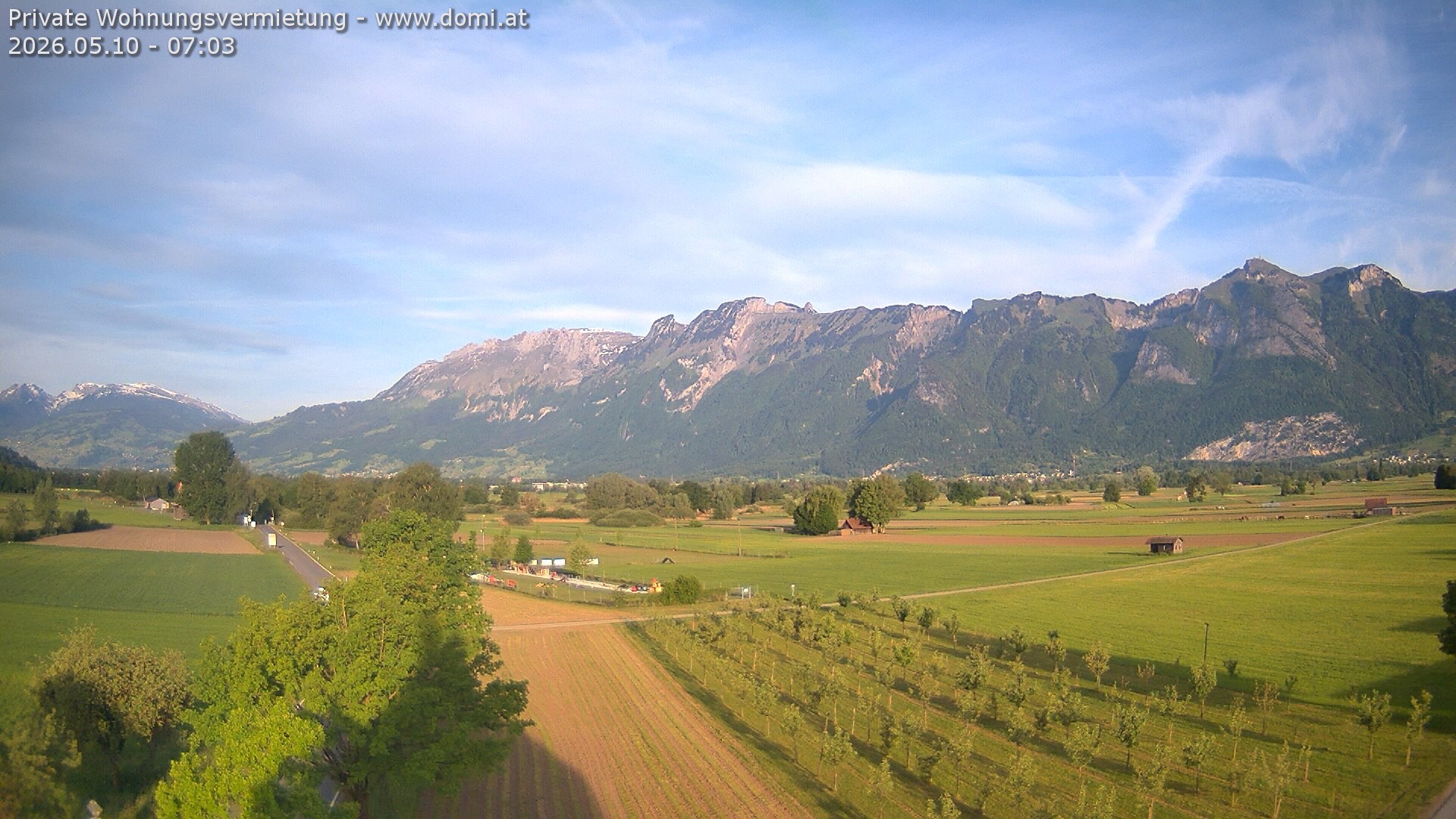 Archived image Webcam View of the Hoher Kasten, Furgglenfirst and Kamor from Feldkirch