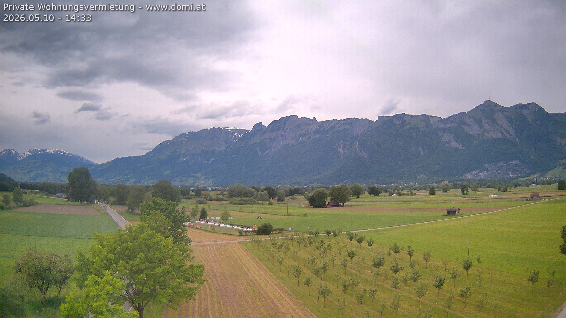 Archived image Webcam View of the Hoher Kasten, Furgglenfirst and Kamor from Feldkirch