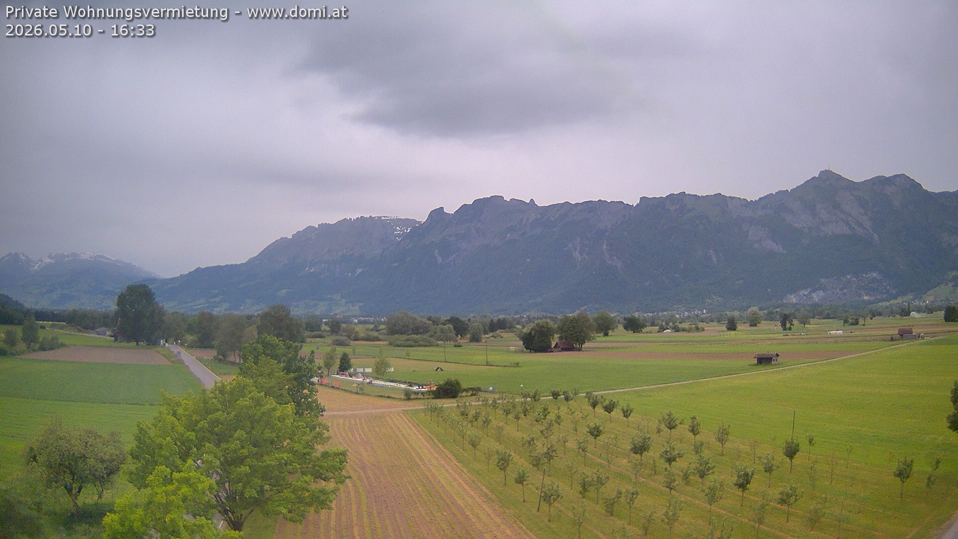 Archived image Webcam View of the Hoher Kasten, Furgglenfirst and Kamor from Feldkirch