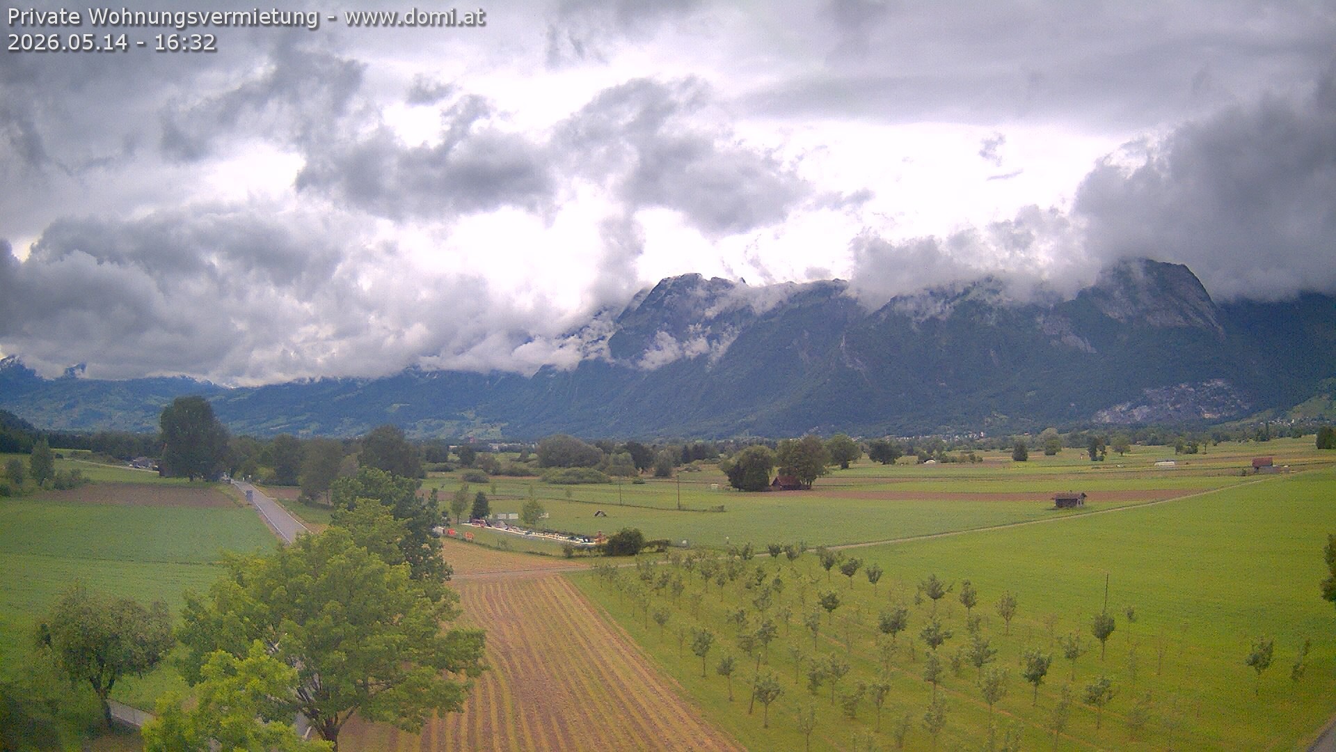 Archiv Foto Webcam Ausblick von Feldkirch auf Hohen Kasten, Furgglenfirst und Kamor