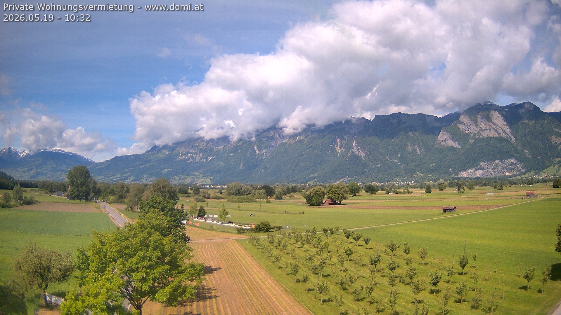 Archiv Foto Webcam Ausblick von Feldkirch auf Hohen Kasten, Furgglenfirst und Kamor
