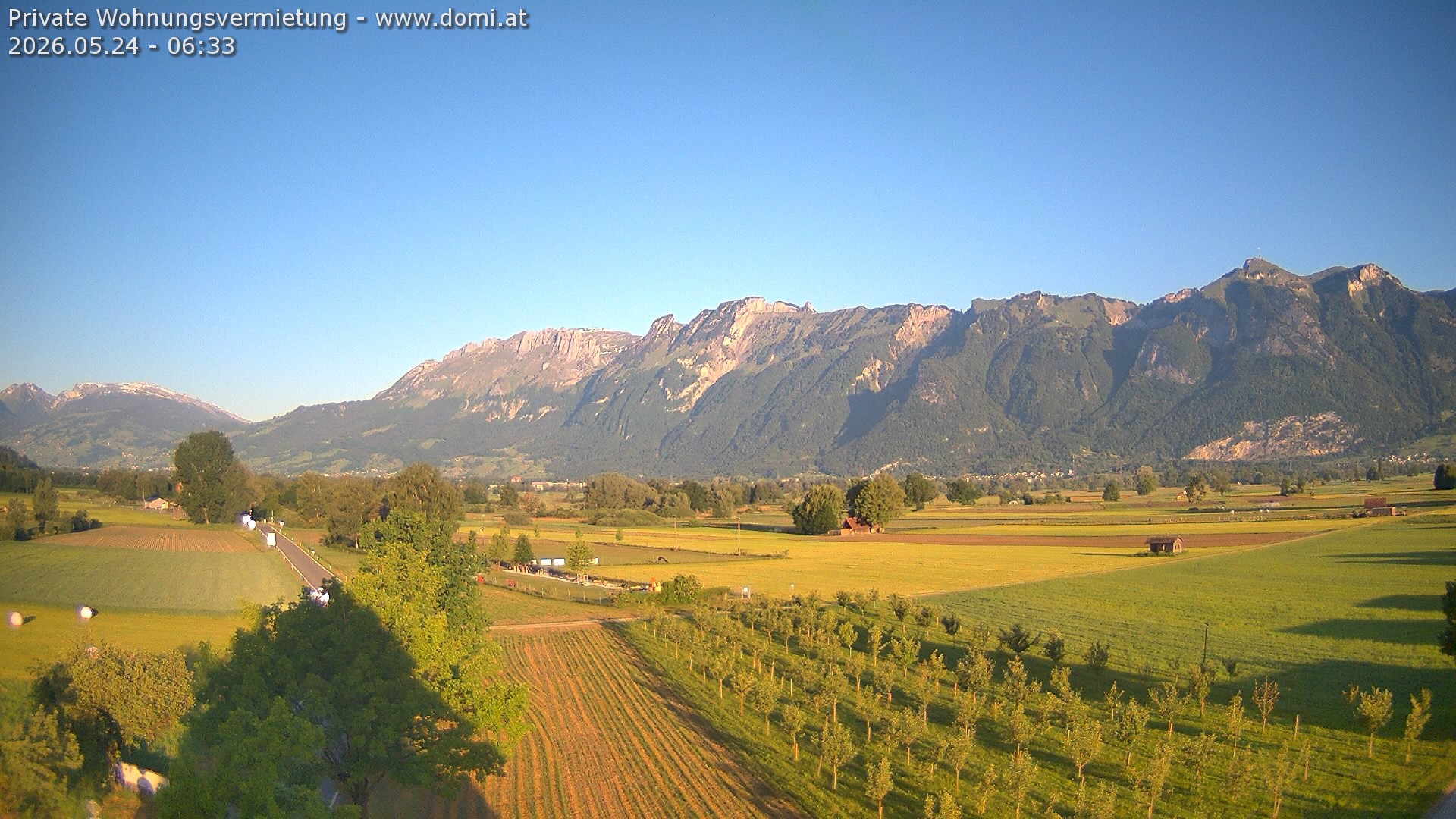 Archiv Foto Webcam Ausblick von Feldkirch auf Hohen Kasten, Furgglenfirst und Kamor