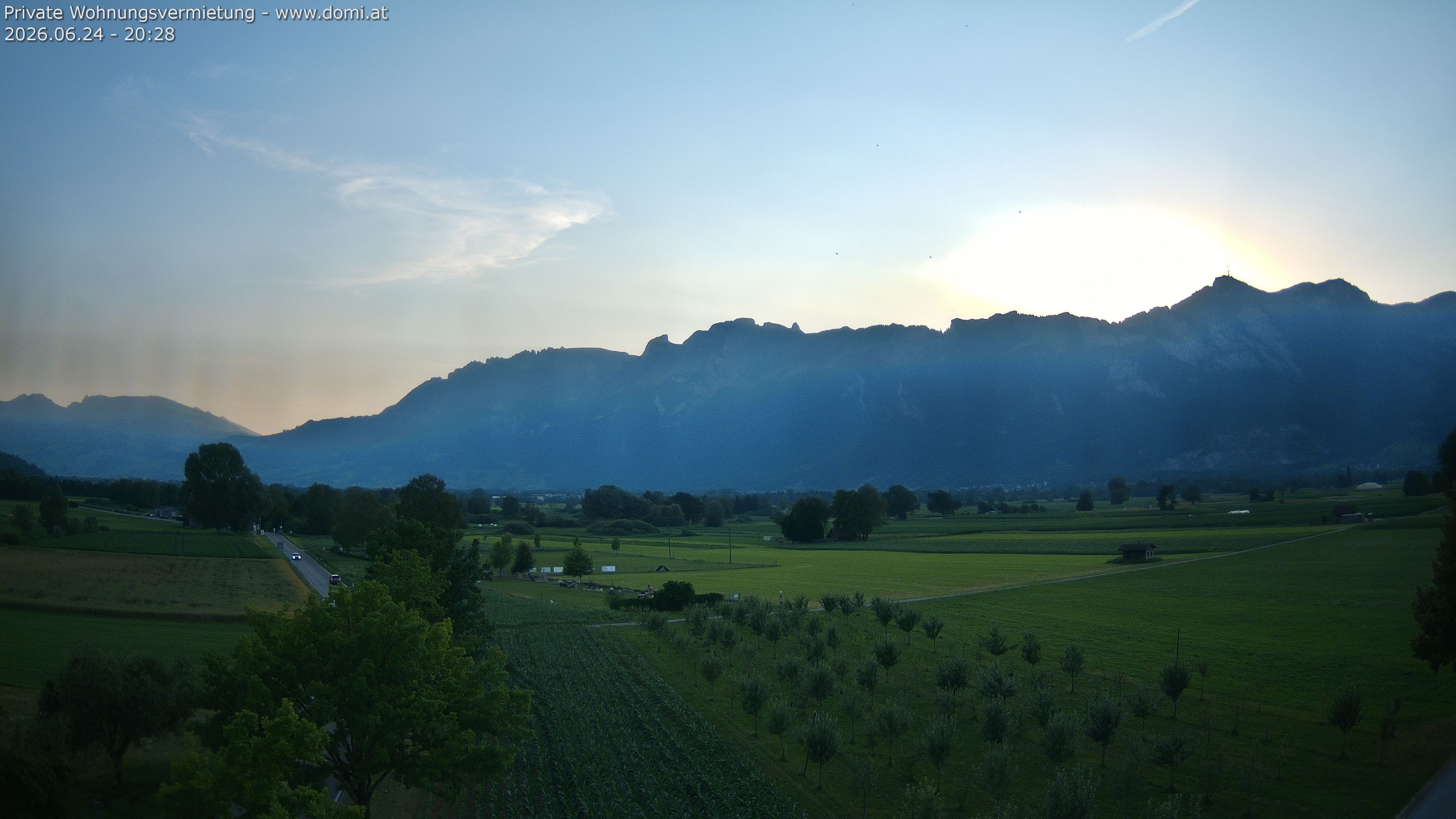 Archived image Webcam View of the Hoher Kasten, Furgglenfirst and Kamor from Feldkirch