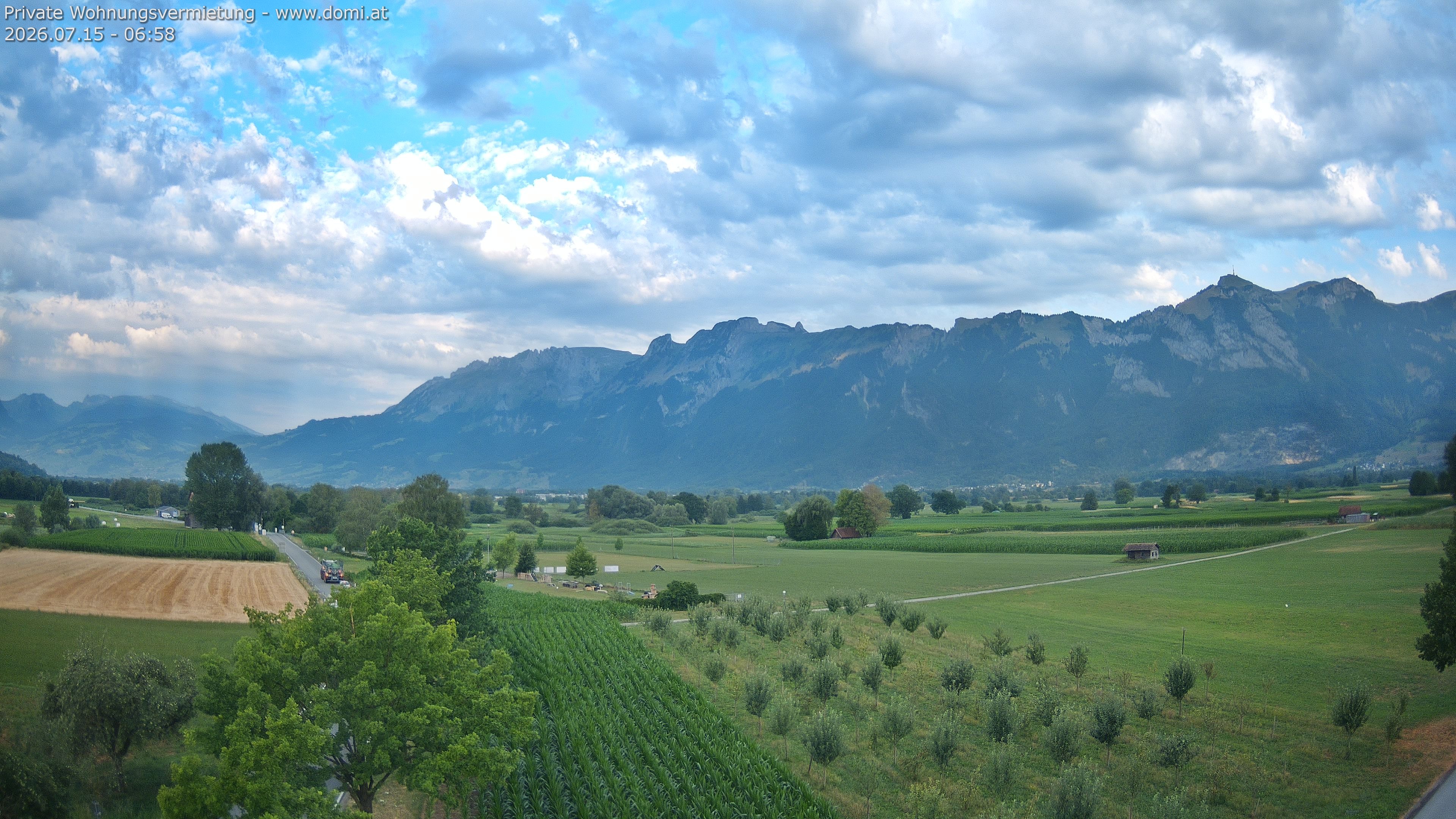 Archiv Foto Webcam Ausblick von Feldkirch auf Hohen Kasten, Furgglenfirst und Kamor