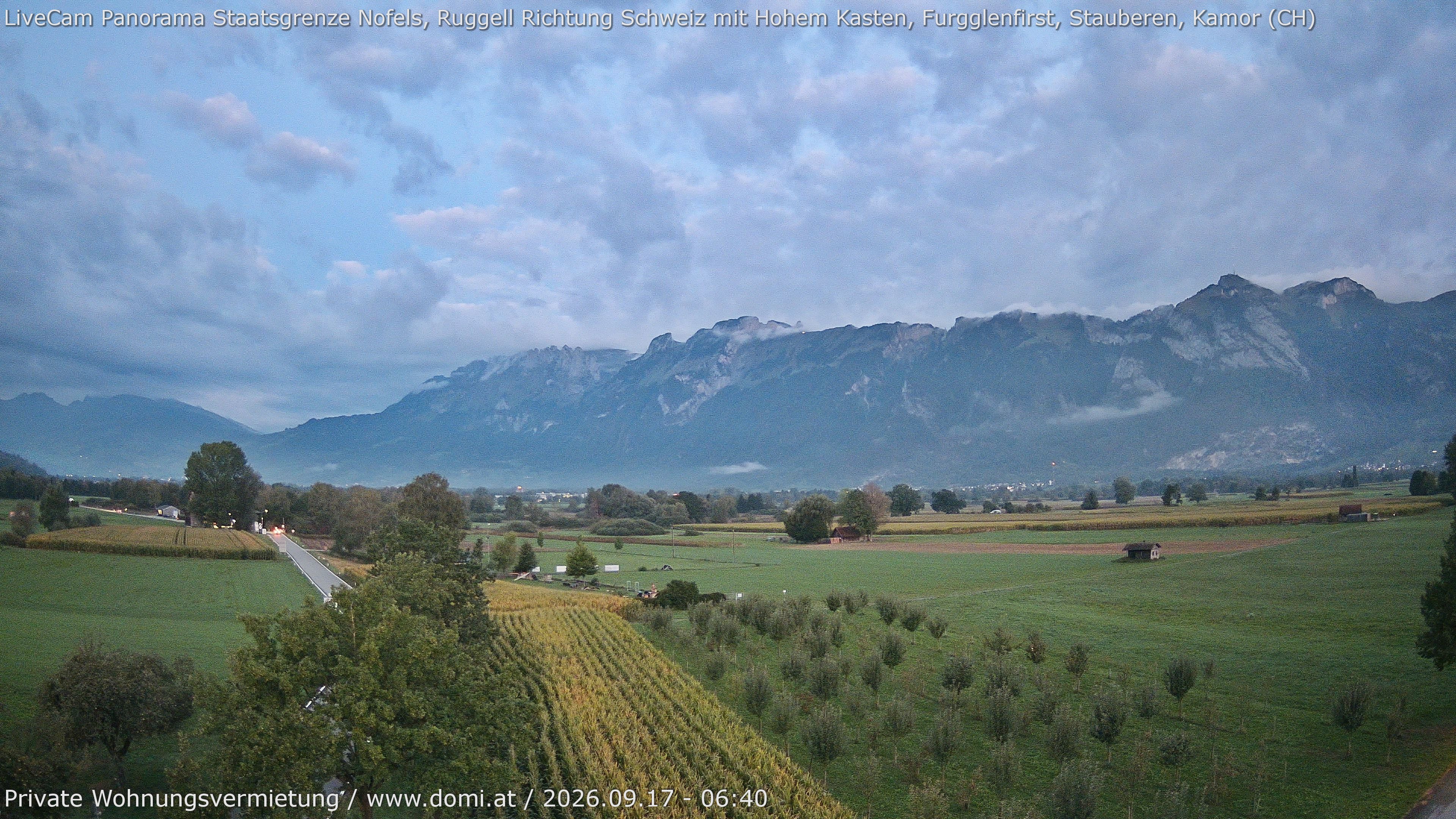 Archived image Webcam View of the Hoher Kasten, Furgglenfirst and Kamor from Feldkirch
