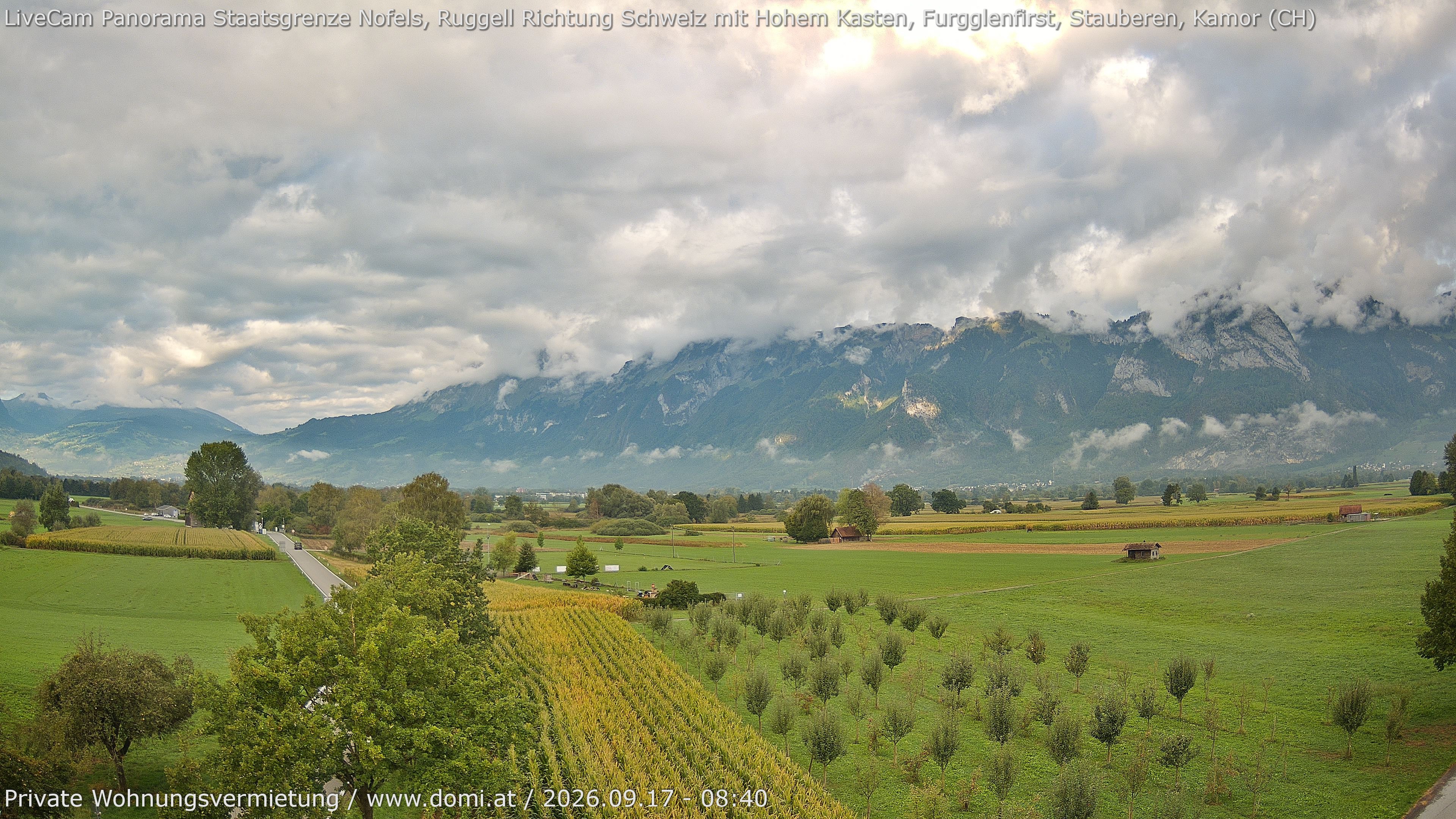 Archived image Webcam View of the Hoher Kasten, Furgglenfirst and Kamor from Feldkirch