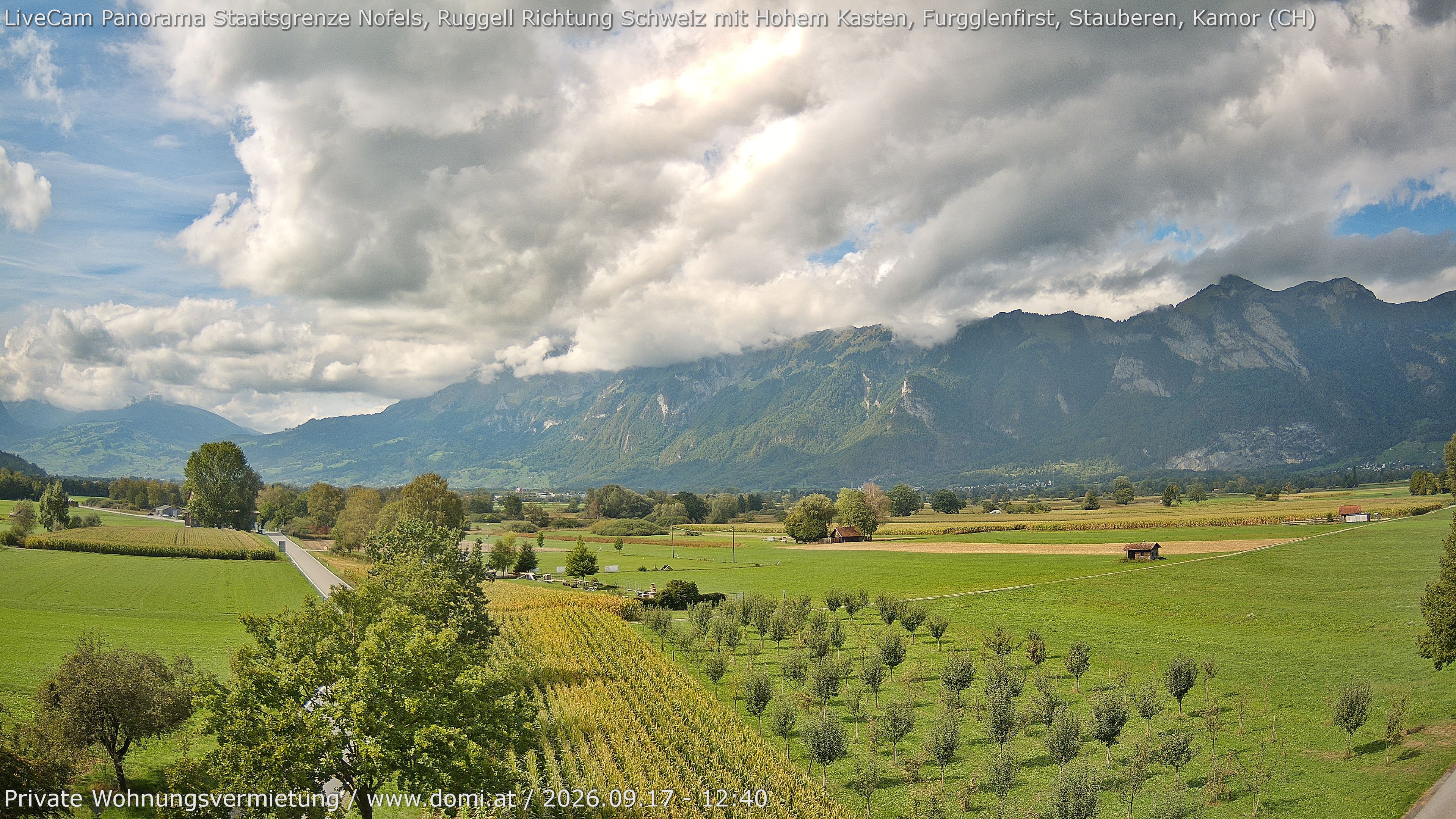 Archived image Webcam View of the Hoher Kasten, Furgglenfirst and Kamor from Feldkirch