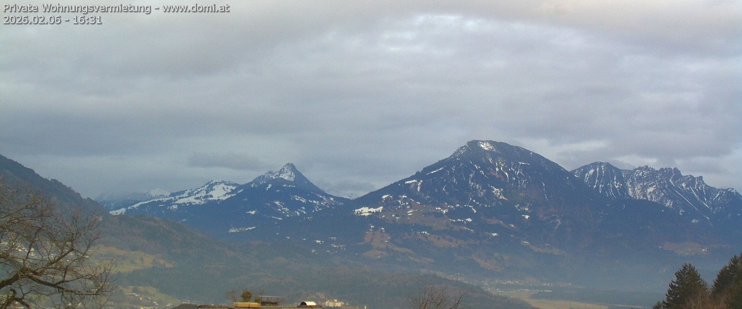 Archiv Foto Webcam Ausblick von Gampelün auf Walgau, Hoher Fraßen und Breithorn