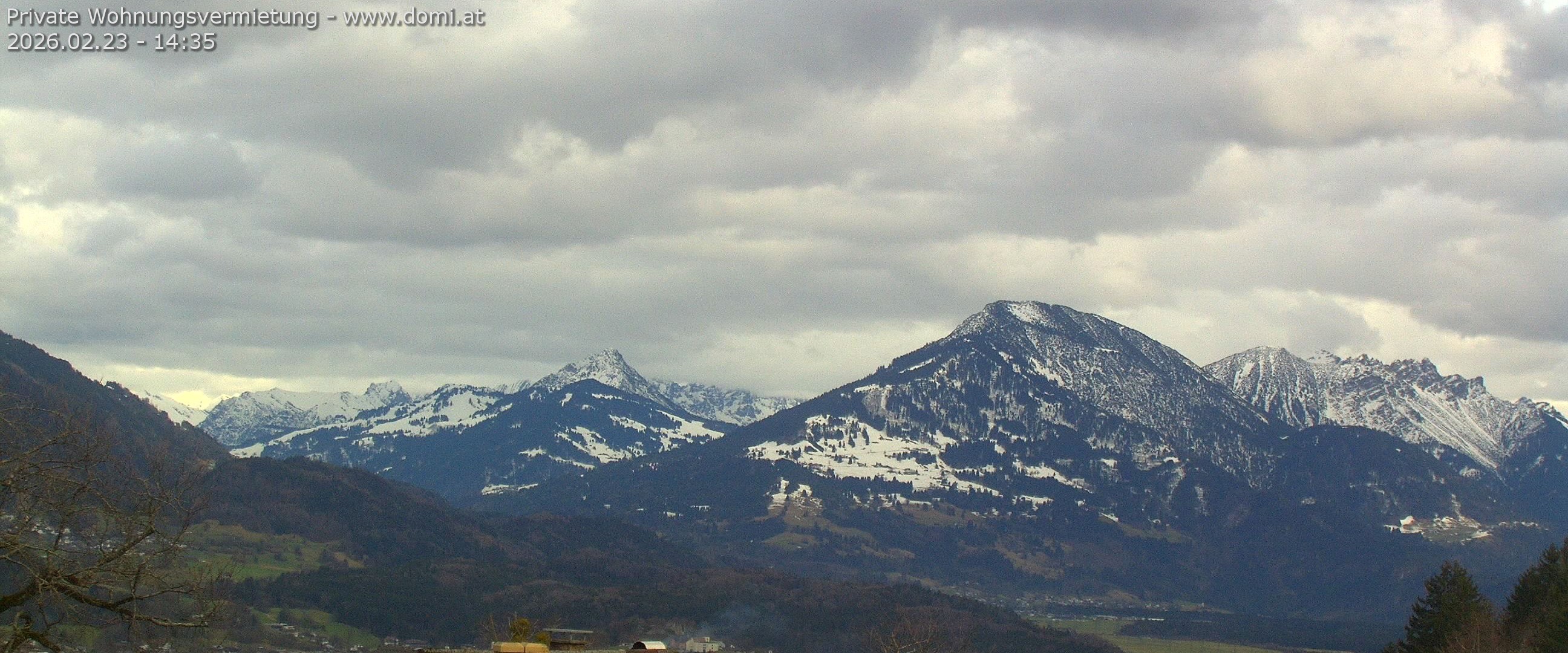Archiv Foto Webcam Ausblick von Gampelün auf Walgau, Hoher Fraßen und Breithorn