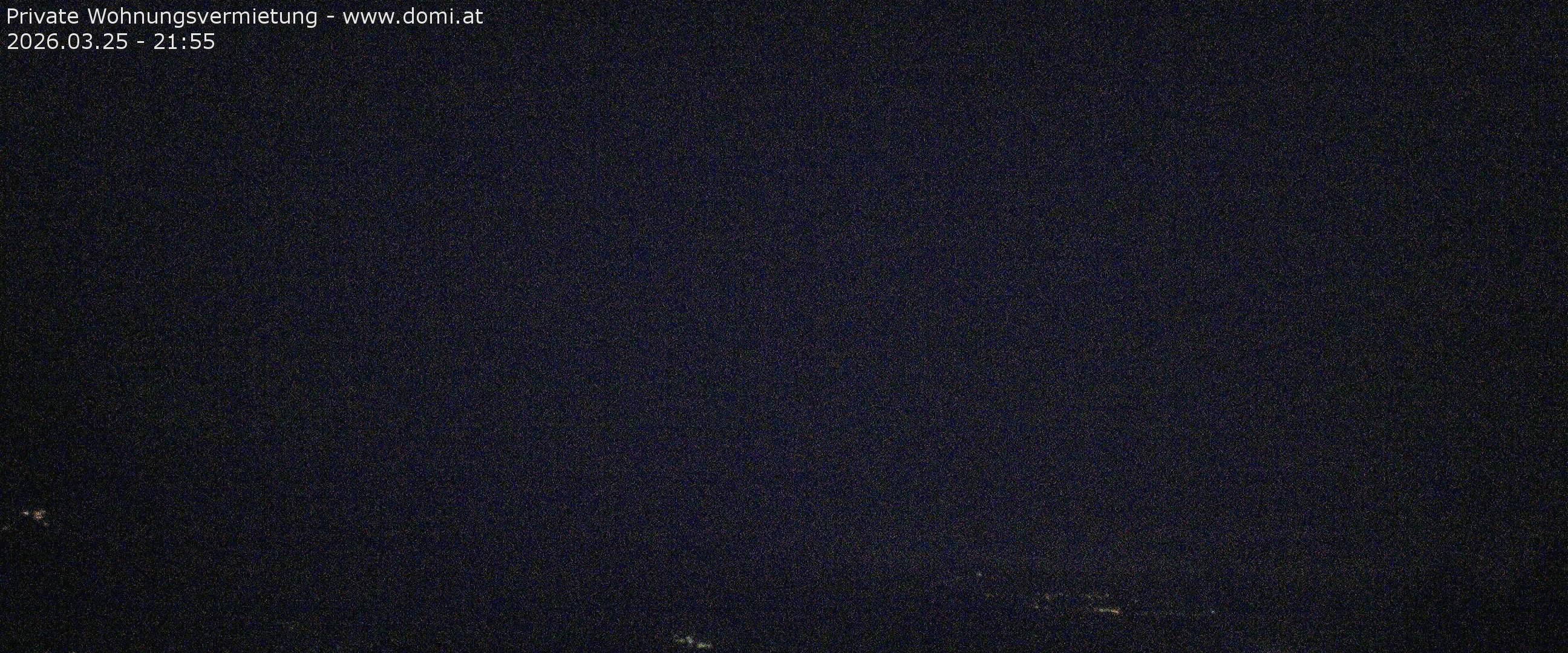 Archived image Webcam View of Walgau, Hoher Fraßen and Breithorn from Gampelün