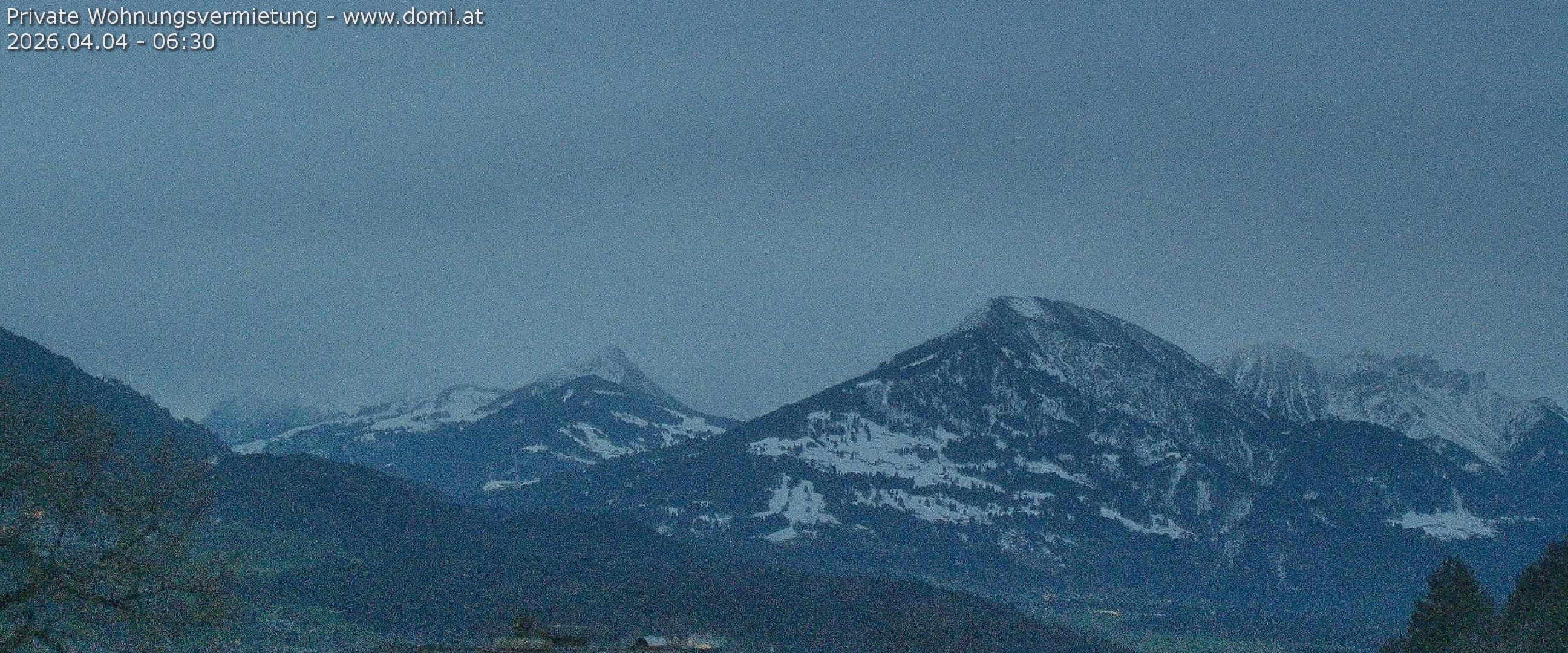 Archiv Foto Webcam Ausblick von Gampelün auf Walgau, Hoher Fraßen und Breithorn