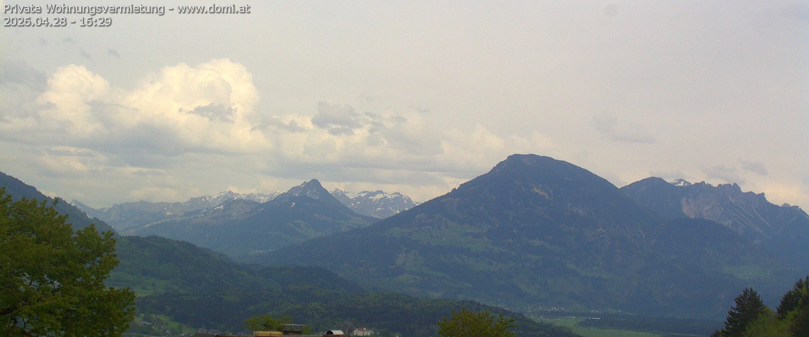 Archiv Foto Webcam Ausblick von Gampelün auf Walgau, Hoher Fraßen und Breithorn