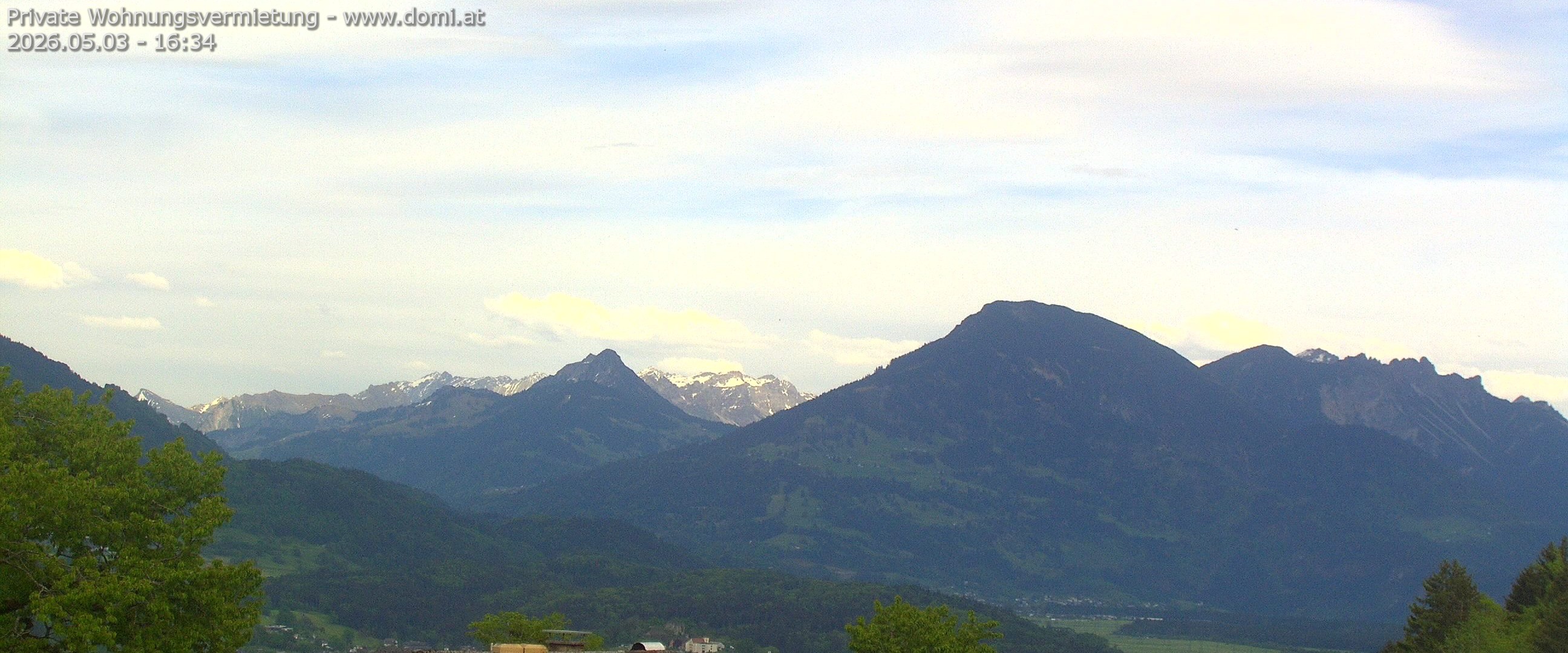 Archiv Foto Webcam Ausblick von Gampelün auf Walgau, Hoher Fraßen und Breithorn