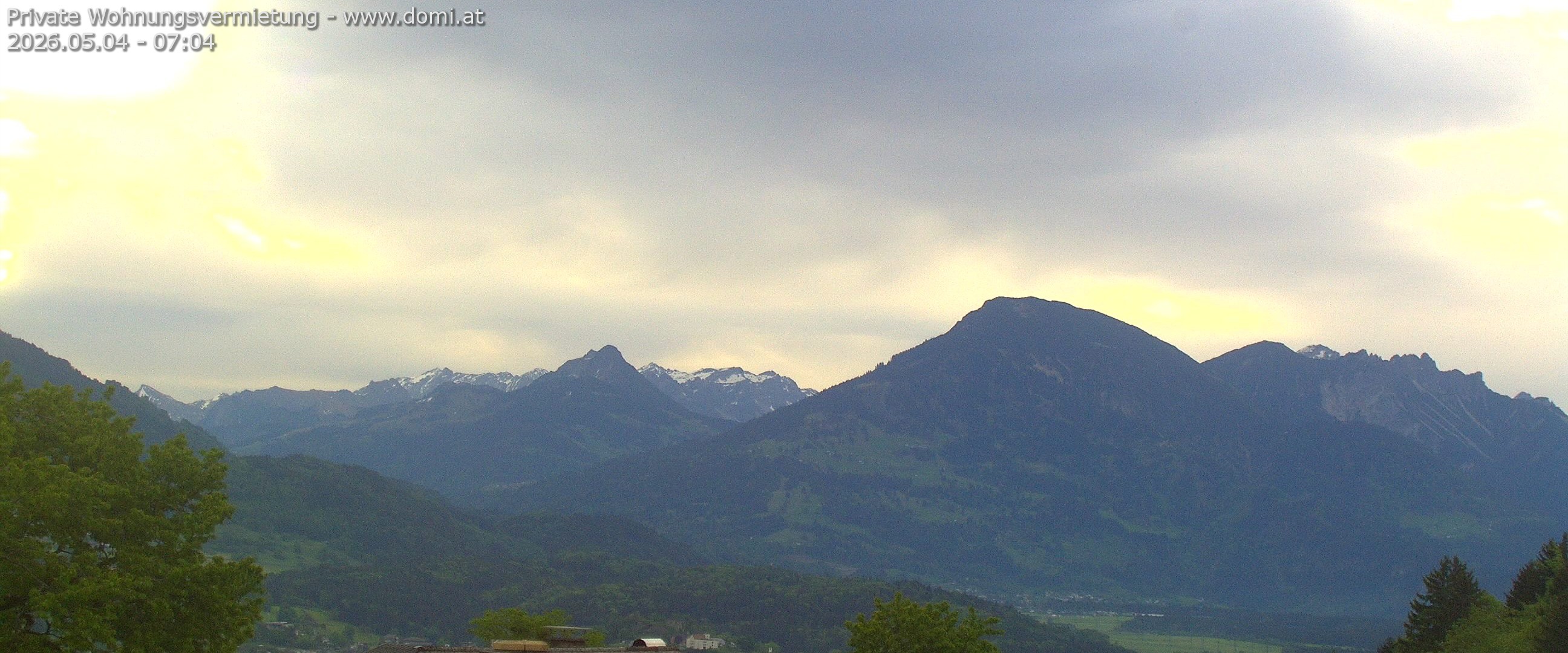 Archiv Foto Webcam Ausblick von Gampelün auf Walgau, Hoher Fraßen und Breithorn