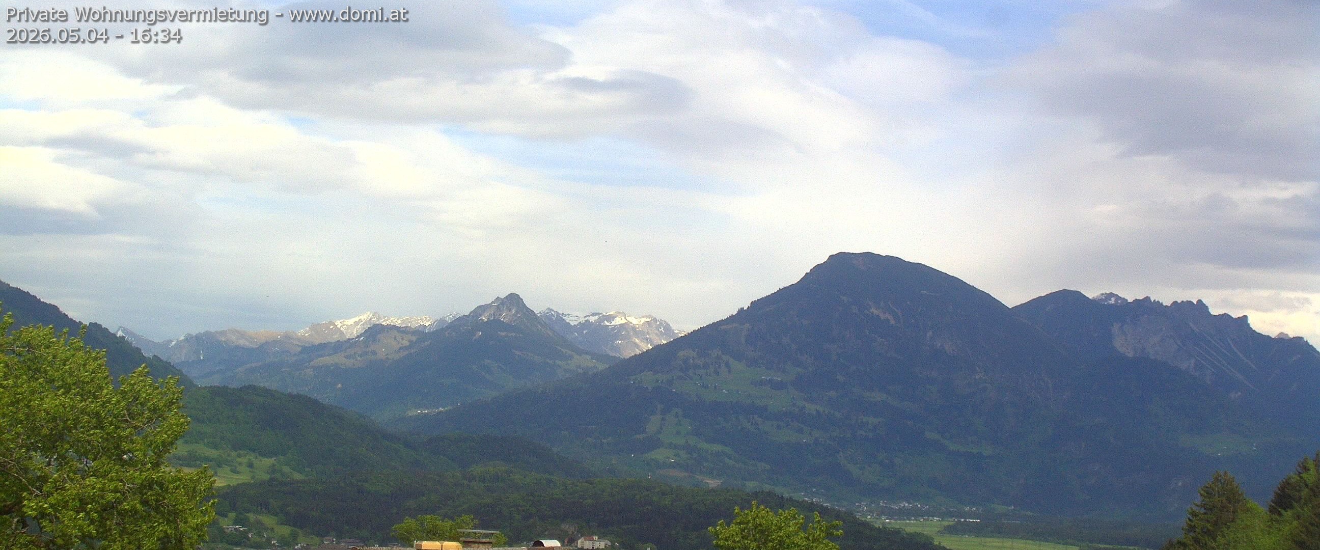 Archiv Foto Webcam Ausblick von Gampelün auf Walgau, Hoher Fraßen und Breithorn