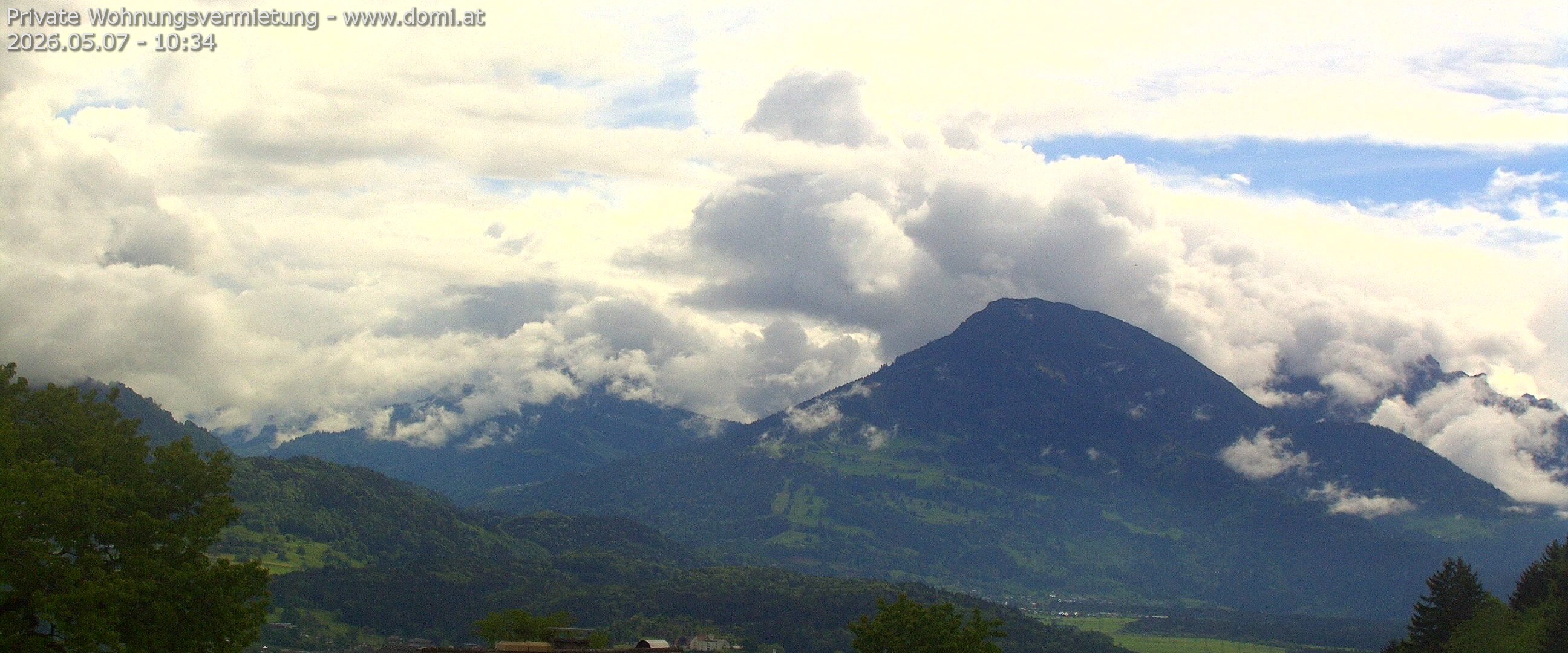Archiv Foto Webcam Ausblick von Gampelün auf Walgau, Hoher Fraßen und Breithorn