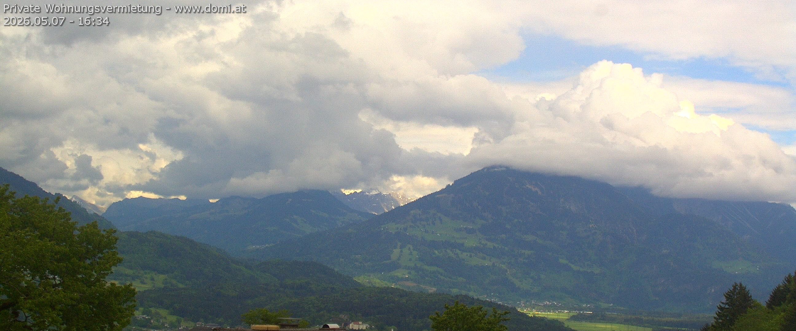 Archiv Foto Webcam Ausblick von Gampelün auf Walgau, Hoher Fraßen und Breithorn