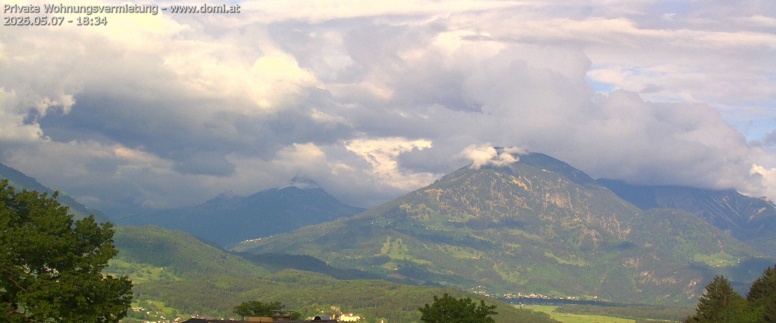 Archiv Foto Webcam Ausblick von Gampelün auf Walgau, Hoher Fraßen und Breithorn