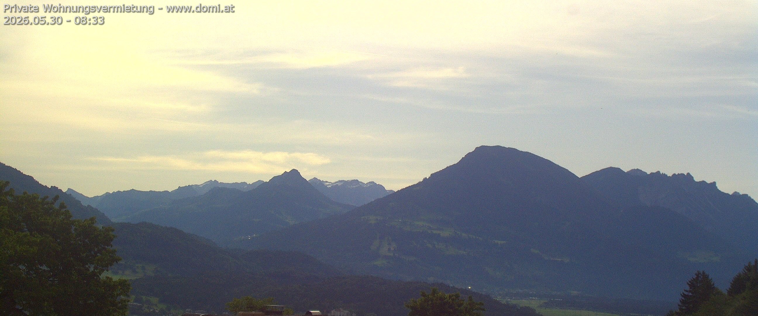 Archiv Foto Webcam Ausblick von Gampelün auf Walgau, Hoher Fraßen und Breithorn