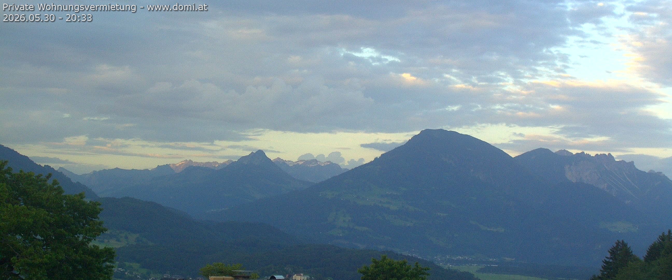 Archiv Foto Webcam Ausblick von Gampelün auf Walgau, Hoher Fraßen und Breithorn