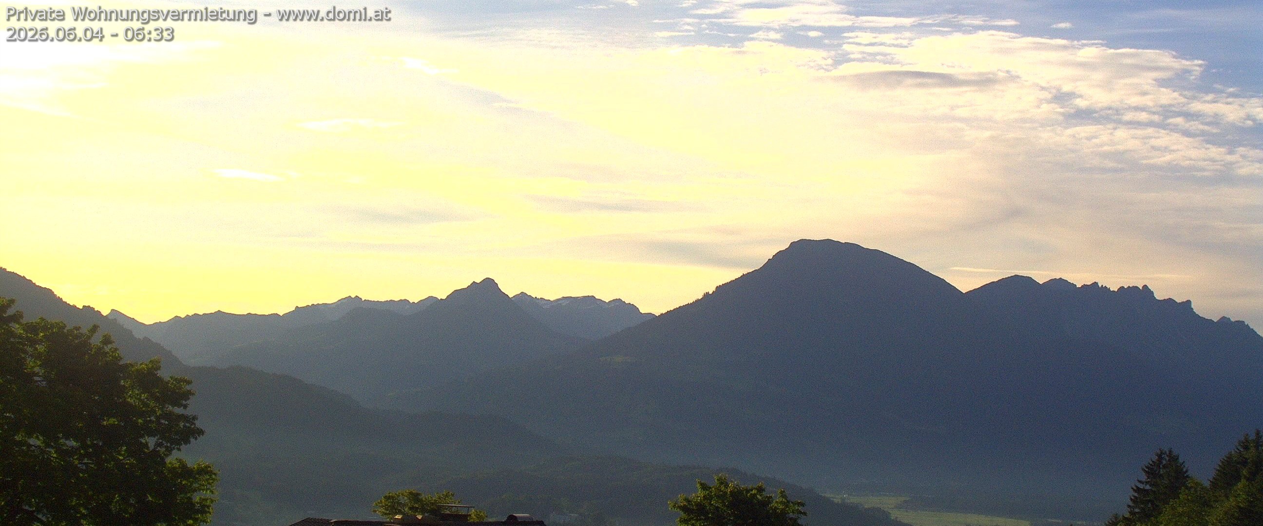 Archiv Foto Webcam Ausblick von Gampelün auf Walgau, Hoher Fraßen und Breithorn