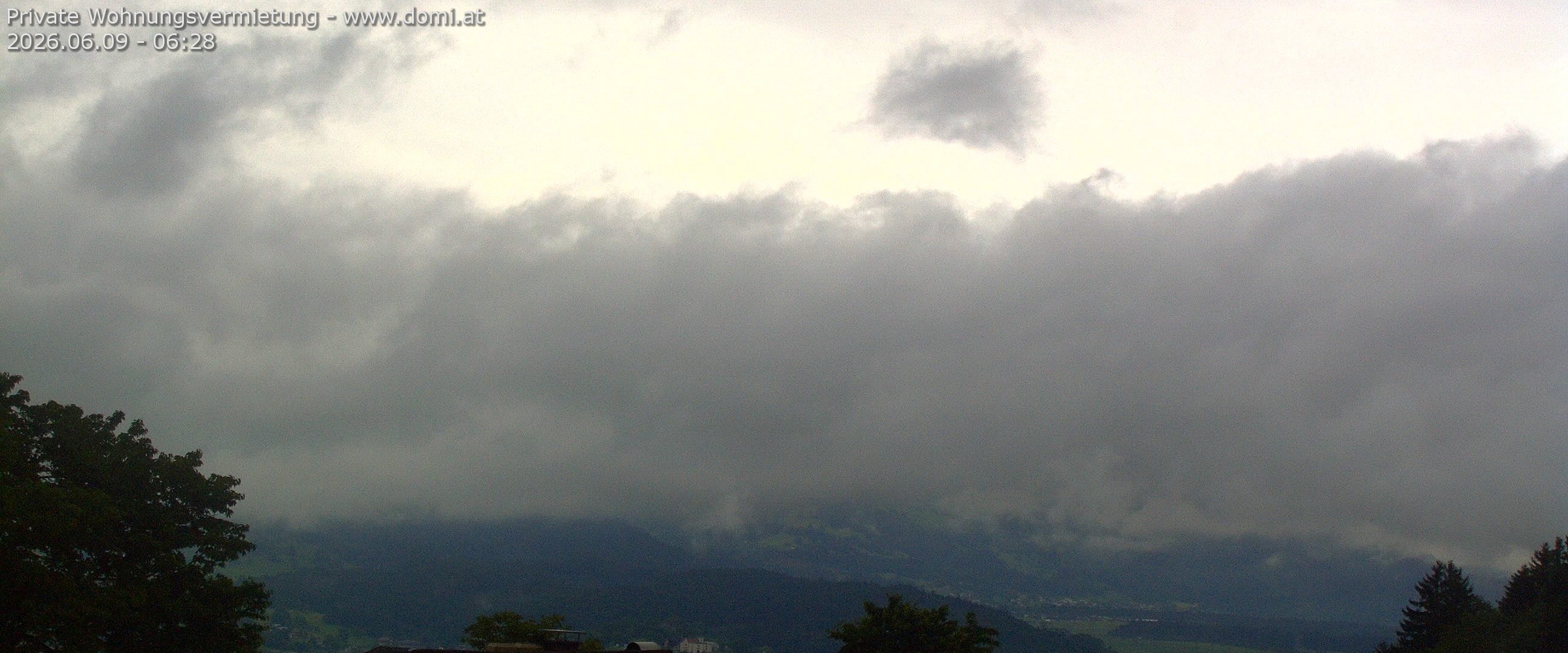 Archiv Foto Webcam Ausblick von Gampelün auf Walgau, Hoher Fraßen und Breithorn