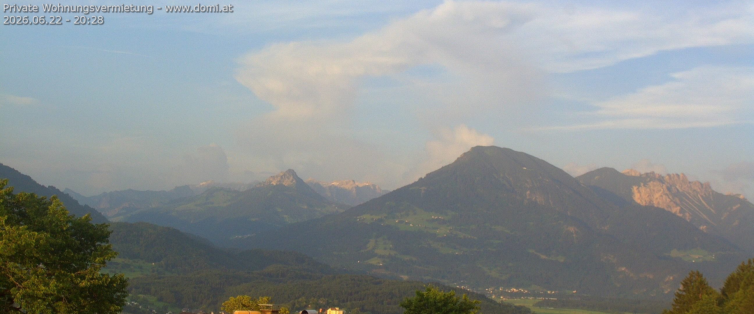 Archiv Foto Webcam Ausblick von Gampelün auf Walgau, Hoher Fraßen und Breithorn