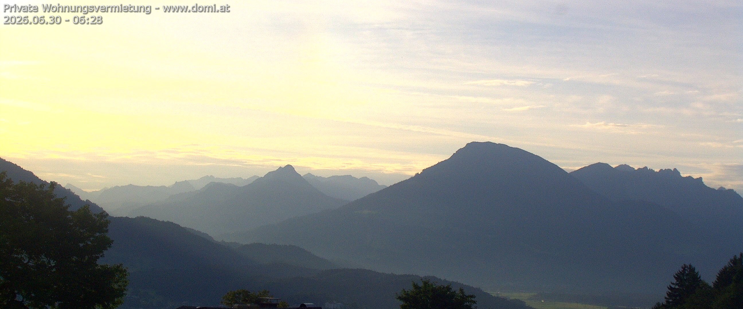 Archiv Foto Webcam Ausblick von Gampelün auf Walgau, Hoher Fraßen und Breithorn