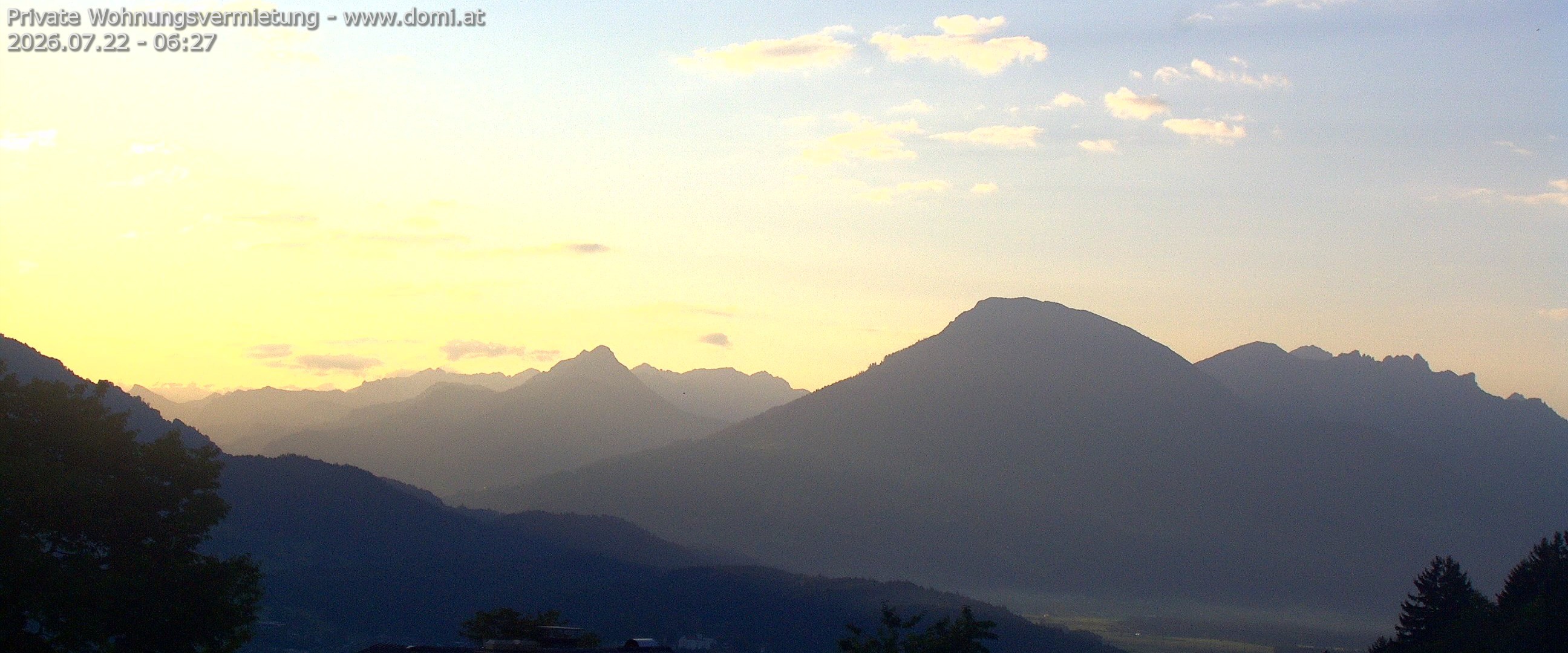 Archiv Foto Webcam Ausblick von Gampelün auf Walgau, Hoher Fraßen und Breithorn