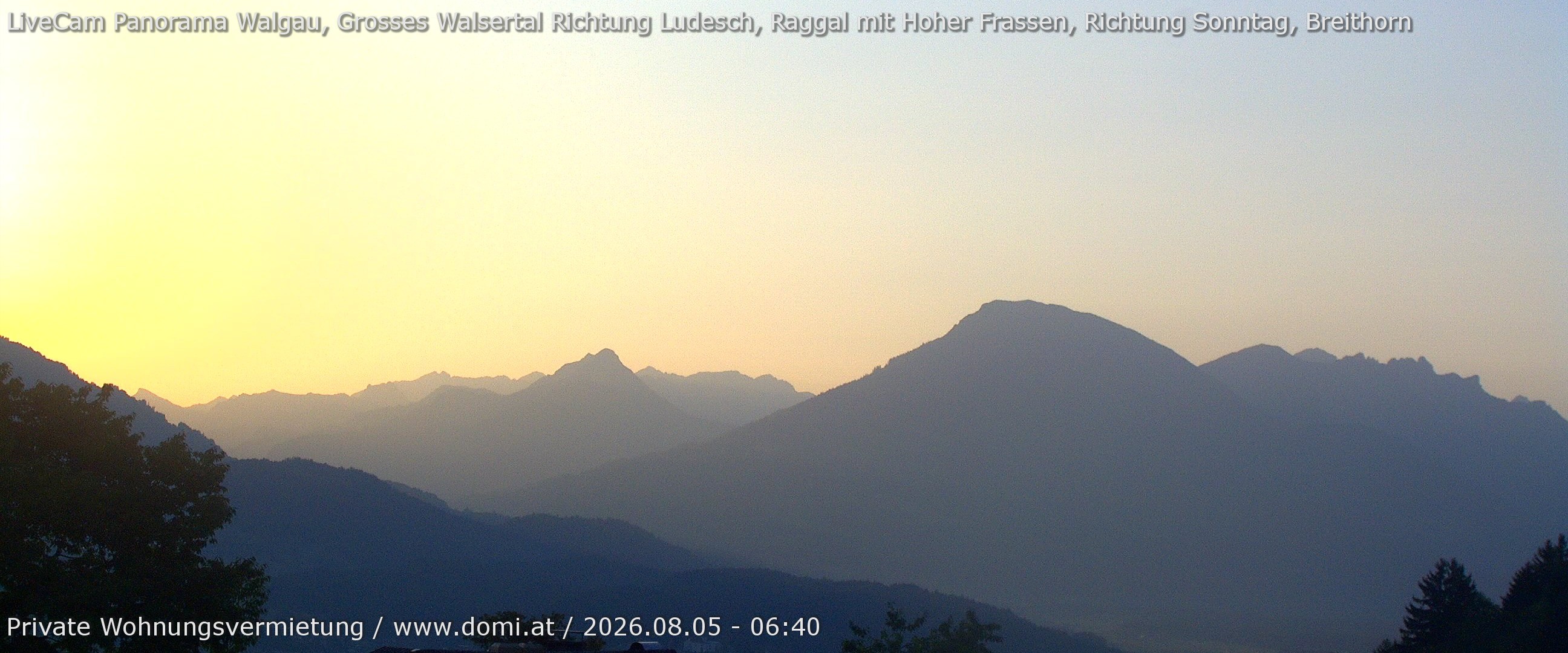 Archiv Foto Webcam Ausblick von Gampelün auf Walgau, Hoher Fraßen und Breithorn