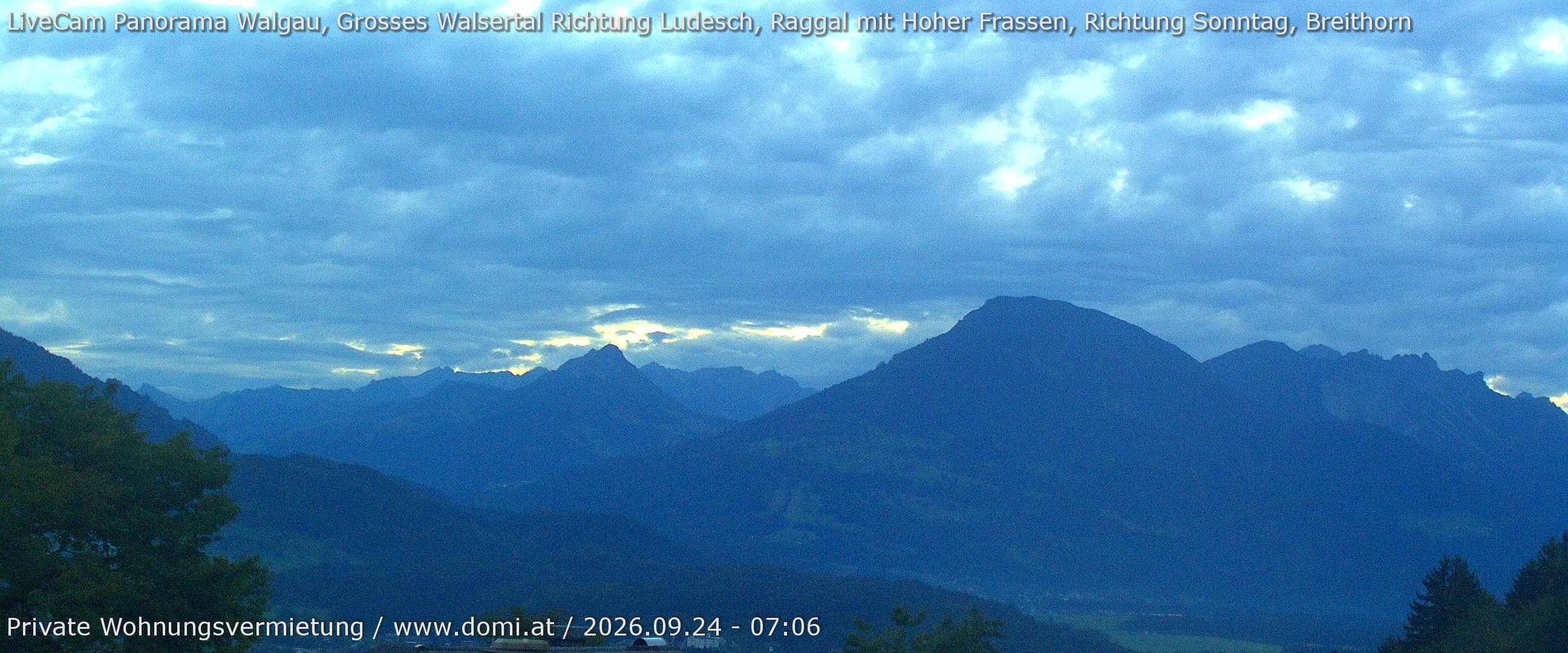 Archiv Foto Webcam Ausblick von Gampelün auf Walgau, Hoher Fraßen und Breithorn