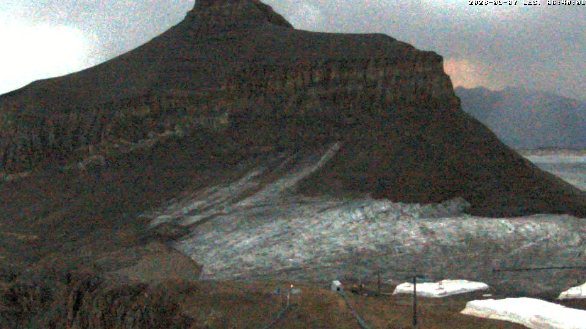 Archiv Foto Webcam Glacier 3000: Scex Rouge Alpine Coaster