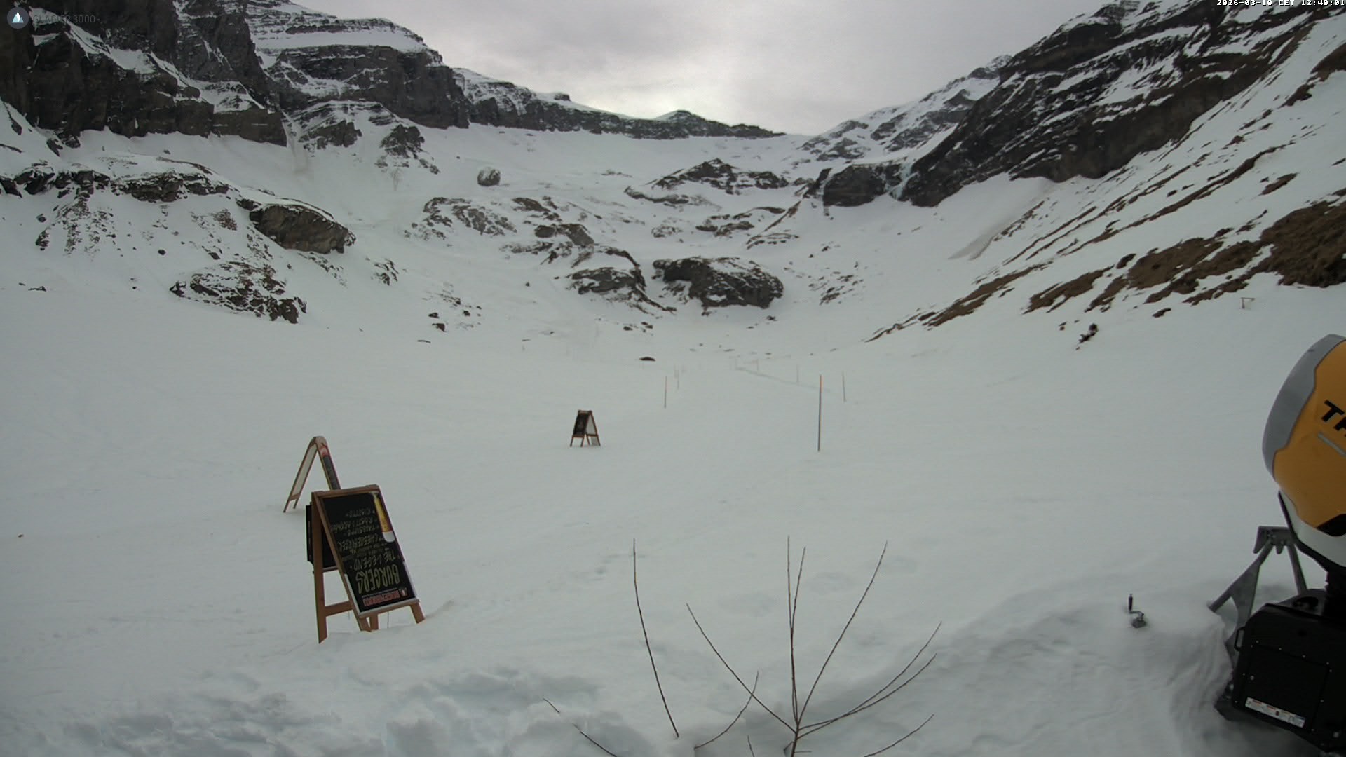 Archiv Foto Webcam Glacier 3000 Oldenalp – Oldenegg