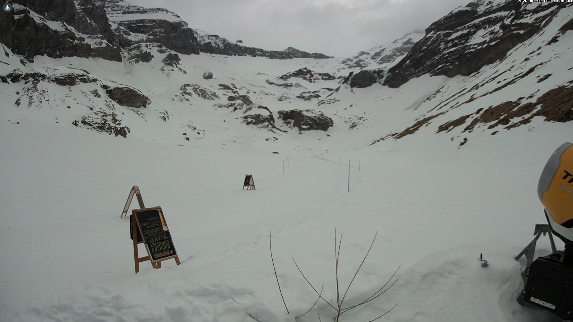 Archiv Foto Webcam Glacier 3000 Oldenalp – Oldenegg