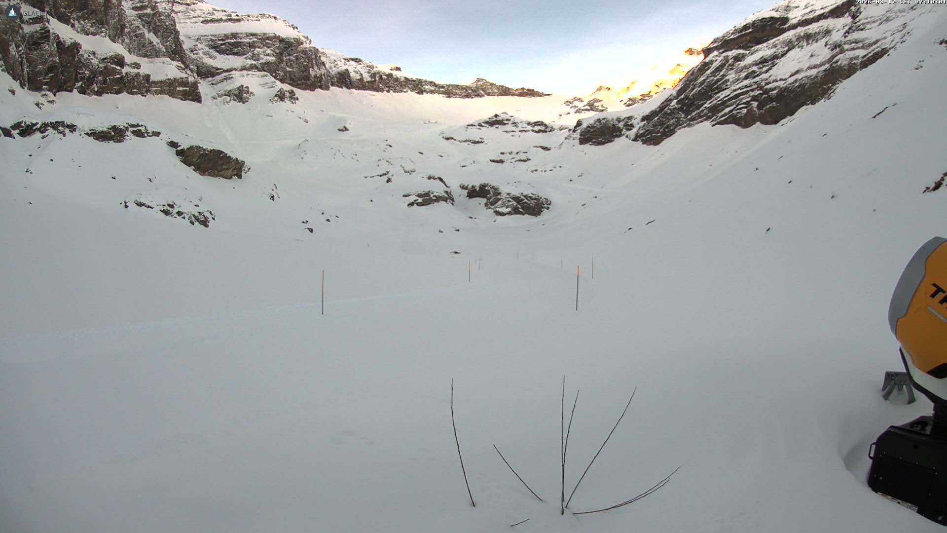 Archiv Foto Webcam Glacier 3000 Oldenalp – Oldenegg