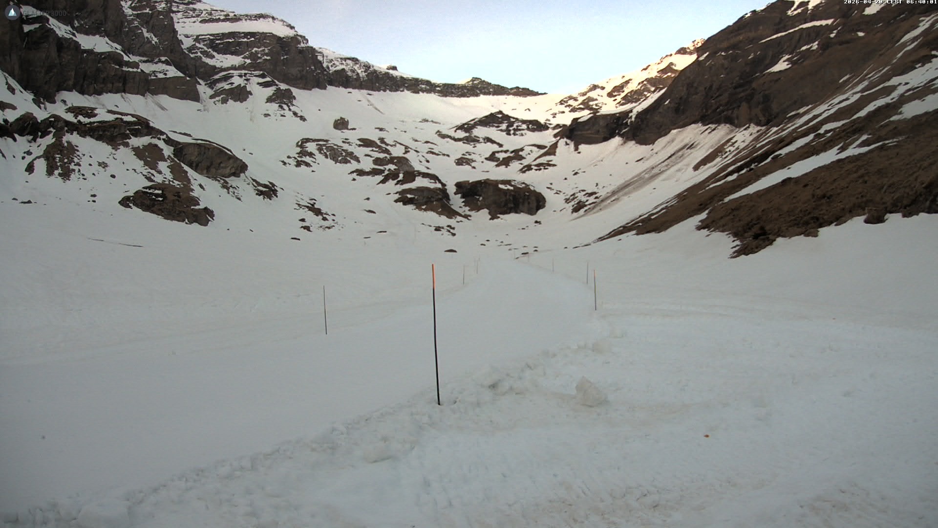 Archiv Foto Webcam Glacier 3000 Oldenalp – Oldenegg