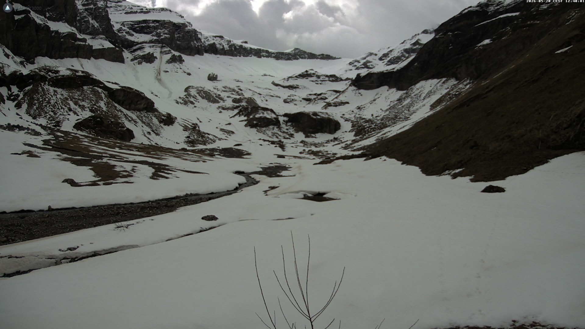 Archiv Foto Webcam Glacier 3000 Oldenalp – Oldenegg