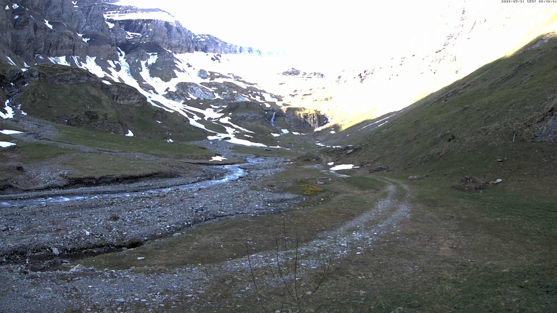 Archiv Foto Webcam Glacier 3000 Oldenalp – Oldenegg