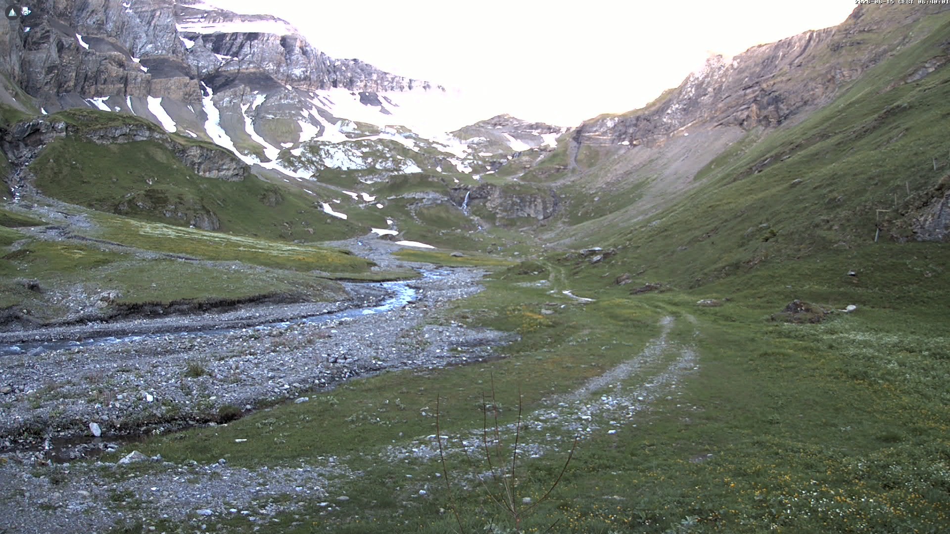 Archiv Foto Webcam Glacier 3000 Oldenalp – Oldenegg