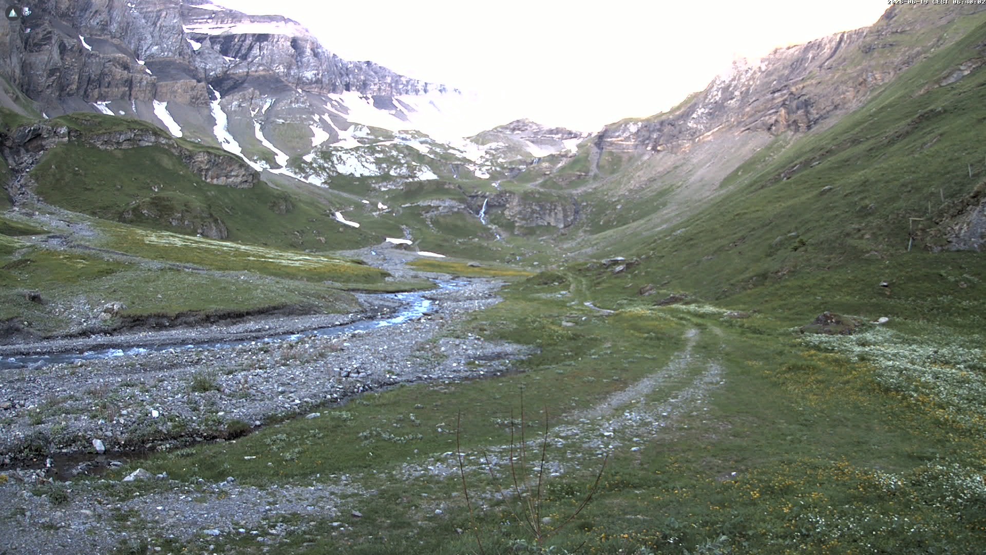 Archiv Foto Webcam Glacier 3000 Oldenalp – Oldenegg