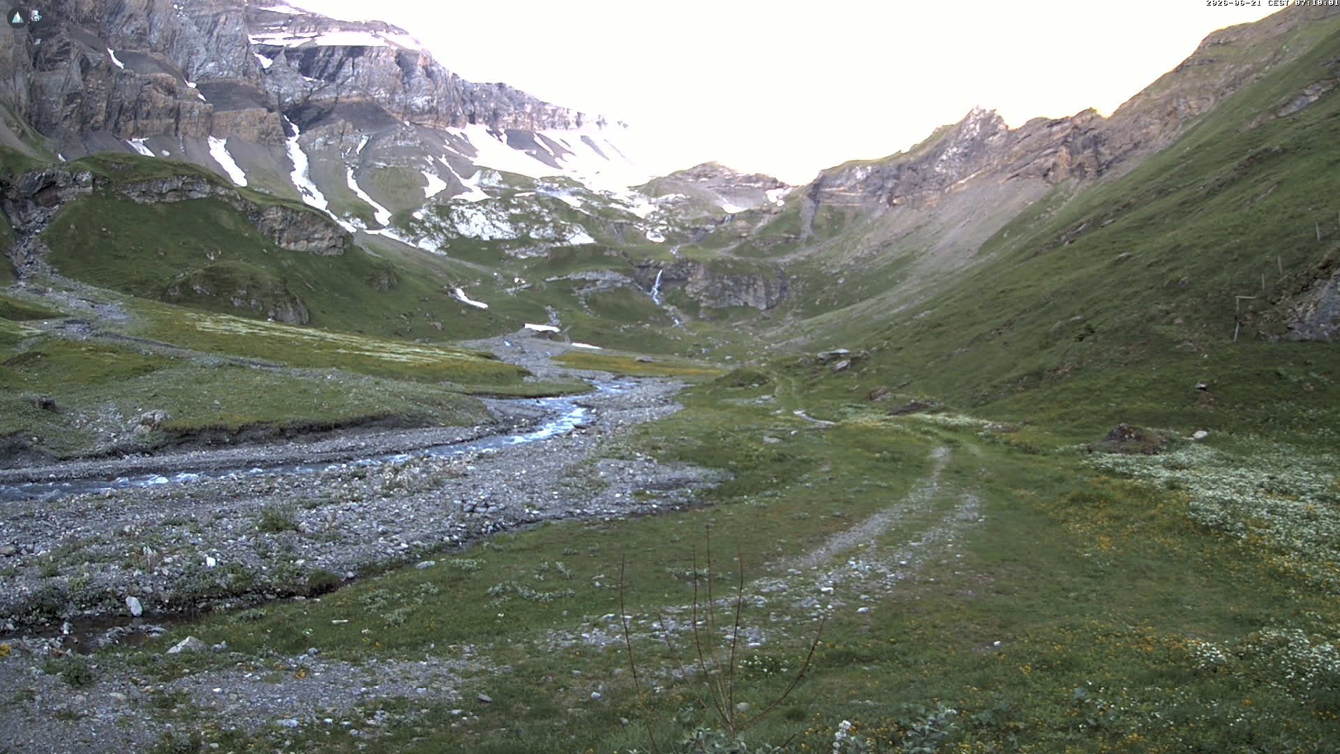 Archiv Foto Webcam Glacier 3000 Oldenalp – Oldenegg