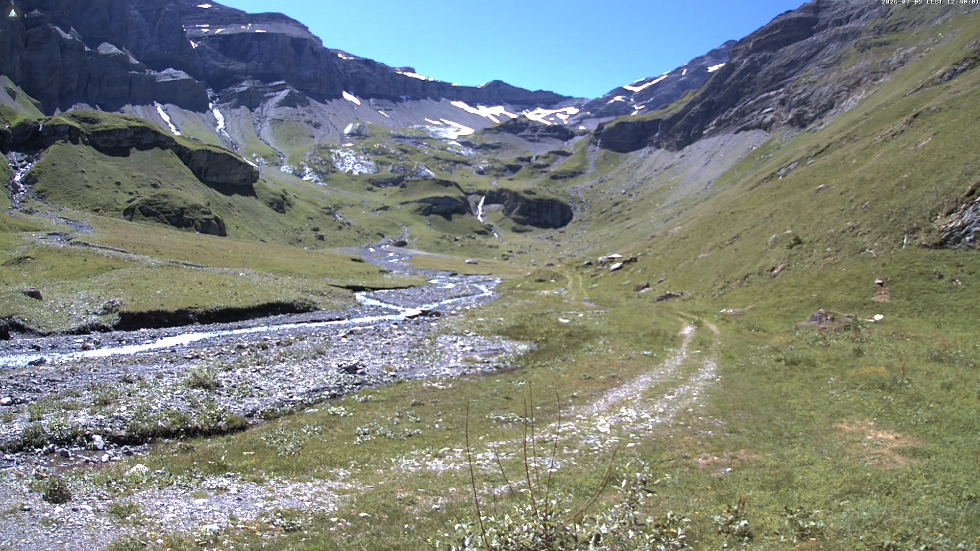 Archiv Foto Webcam Glacier 3000 Oldenalp – Oldenegg