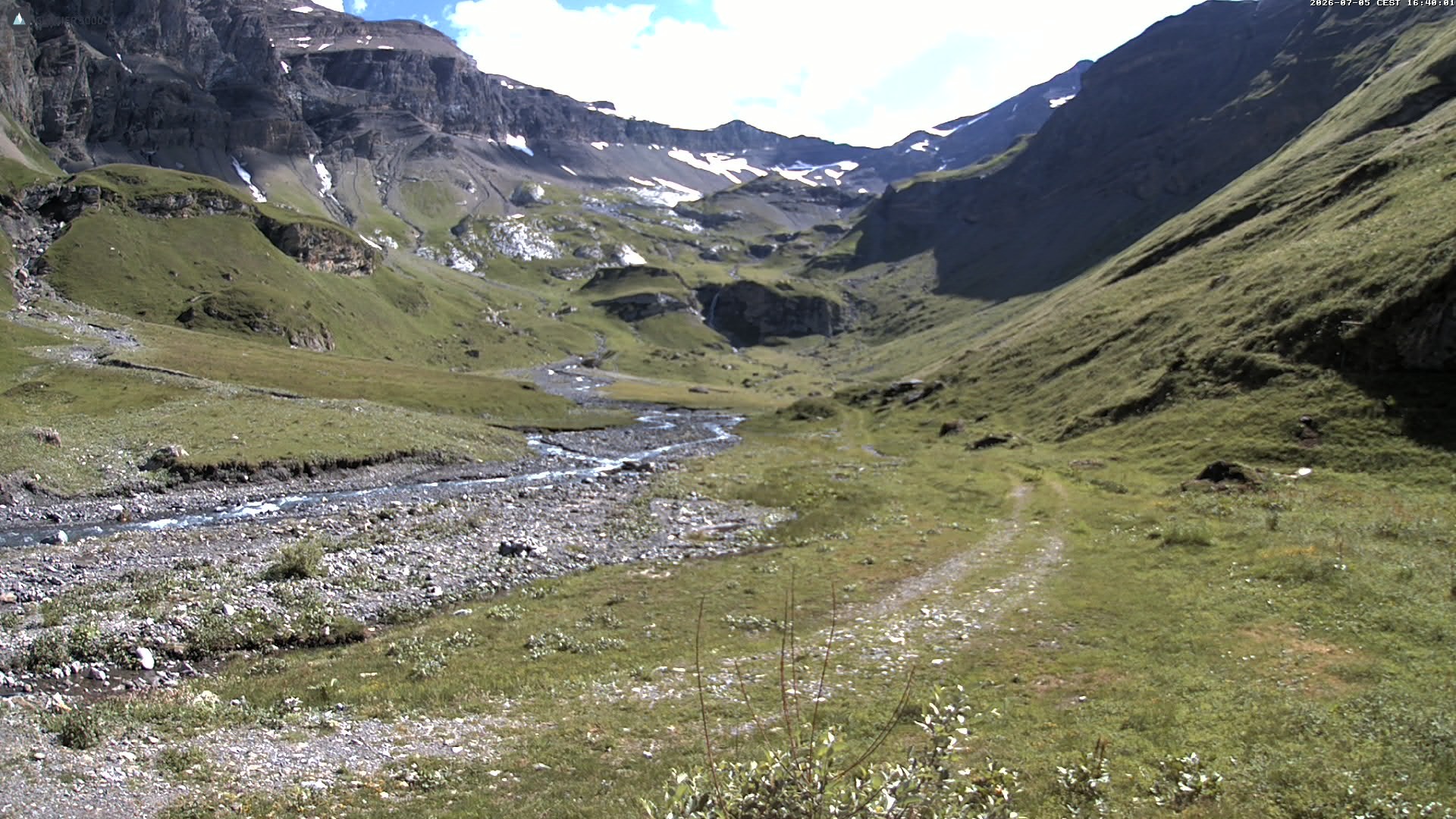 Archiv Foto Webcam Glacier 3000 Oldenalp – Oldenegg