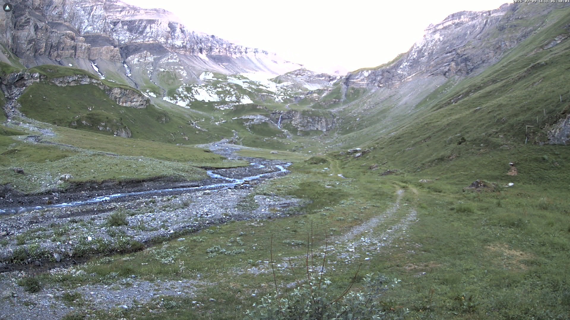 Archiv Foto Webcam Glacier 3000 Oldenalp – Oldenegg