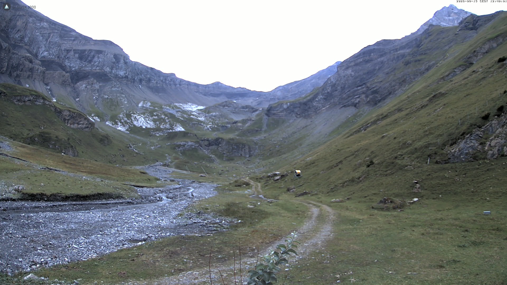Archiv Foto Webcam Glacier 3000 Oldenalp – Oldenegg