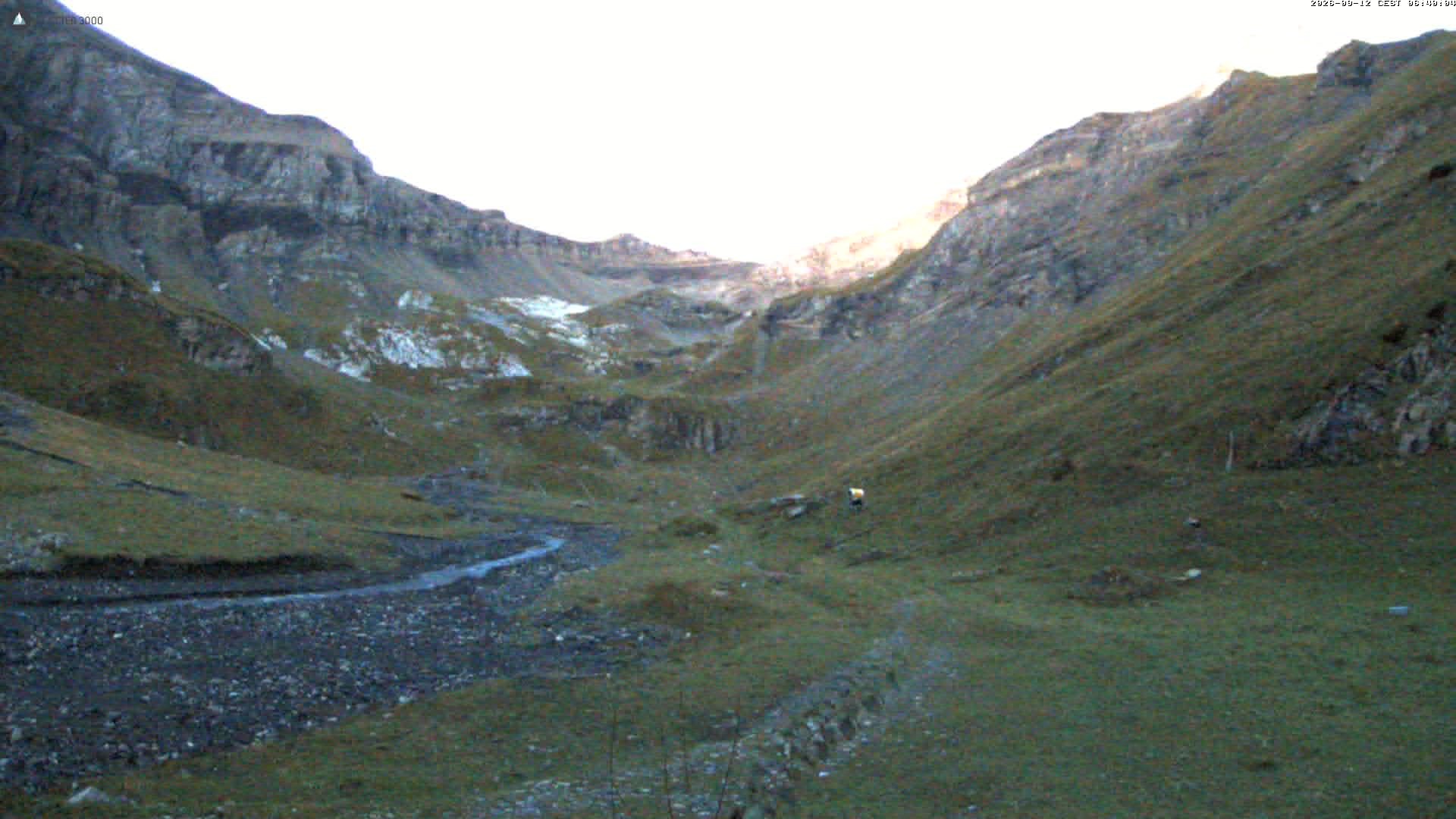 Archiv Foto Webcam Glacier 3000 Oldenalp – Oldenegg